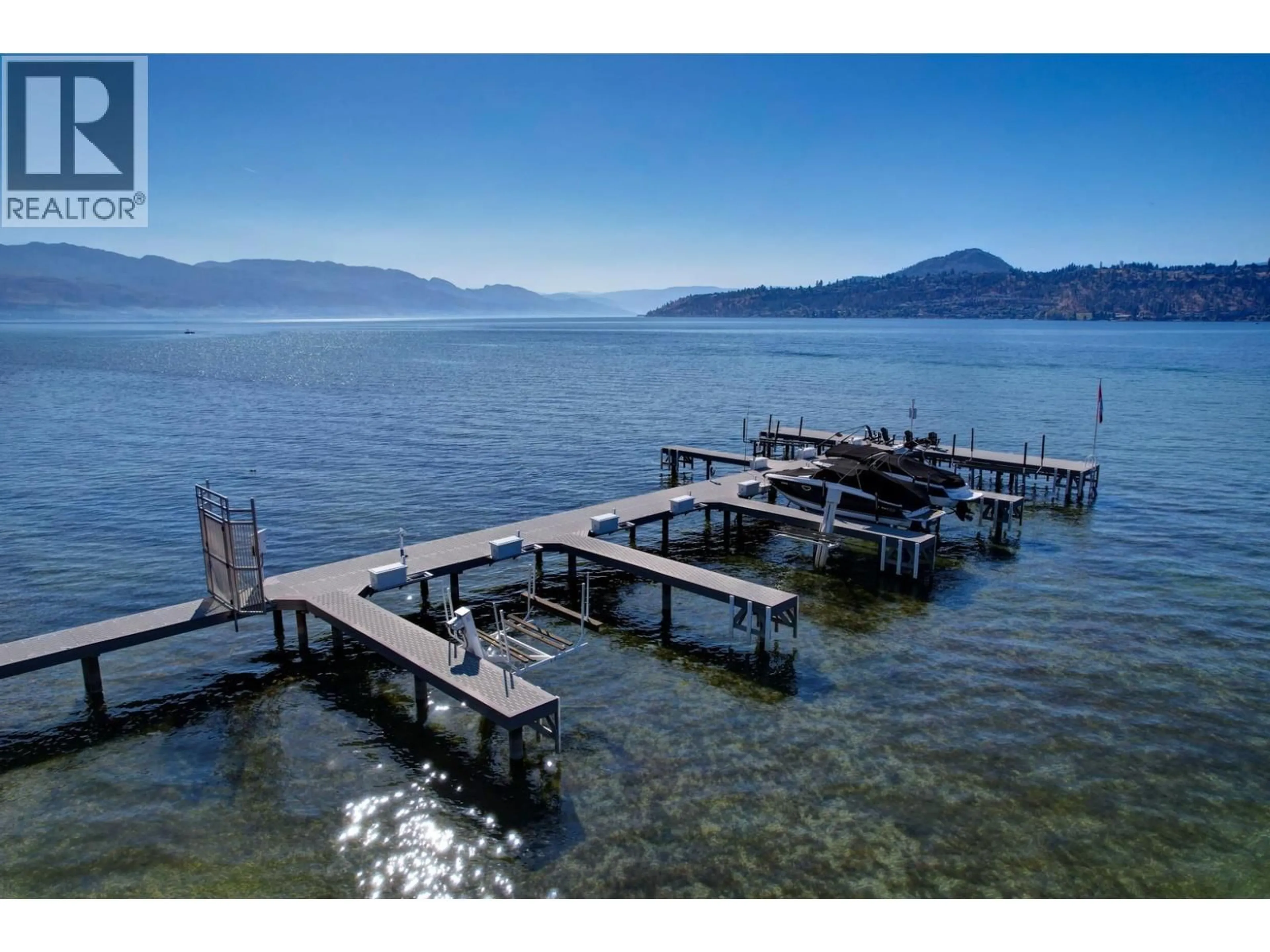 A pic from outside/outdoor area/front of a property/back of a property/a pic from drone, water/lake/river/ocean view for 20 - 2368 ABBOTT STREET, Kelowna British Columbia V1Y9G7