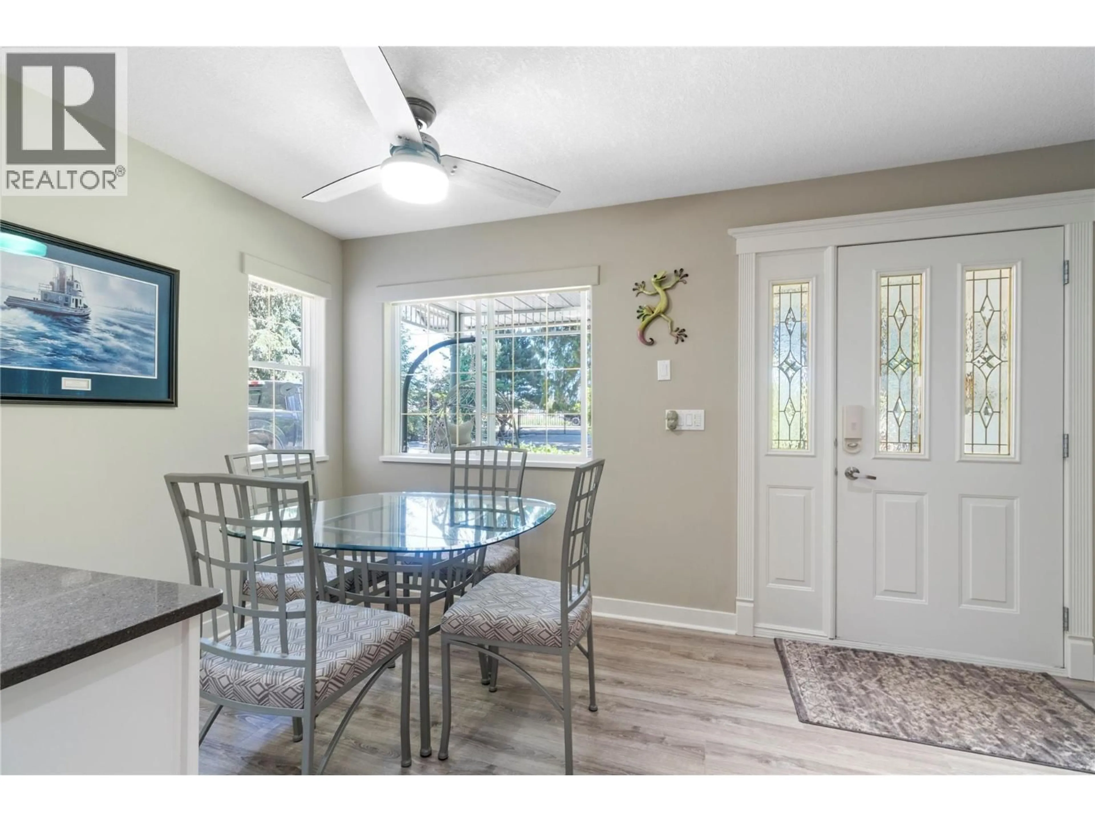 Dining room, ceramic/tile floor for 1047 WHARF ROAD, Scotch Creek British Columbia V0E1M5