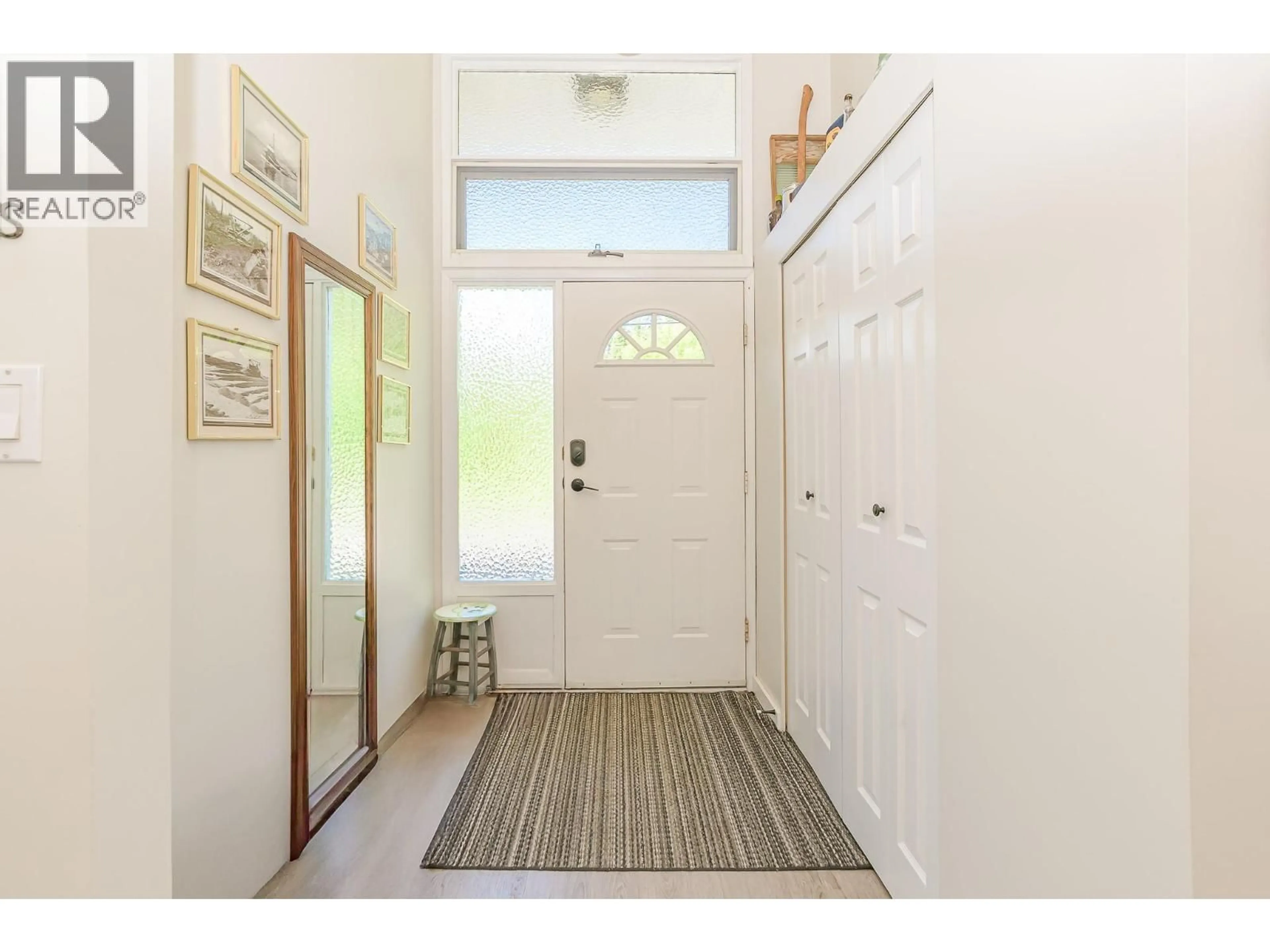 Indoor entryway for 6601 97A HIGHWAY, Enderby British Columbia V0E1V3