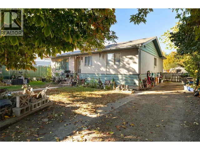 150 MILLS ROAD, Kelowna 5