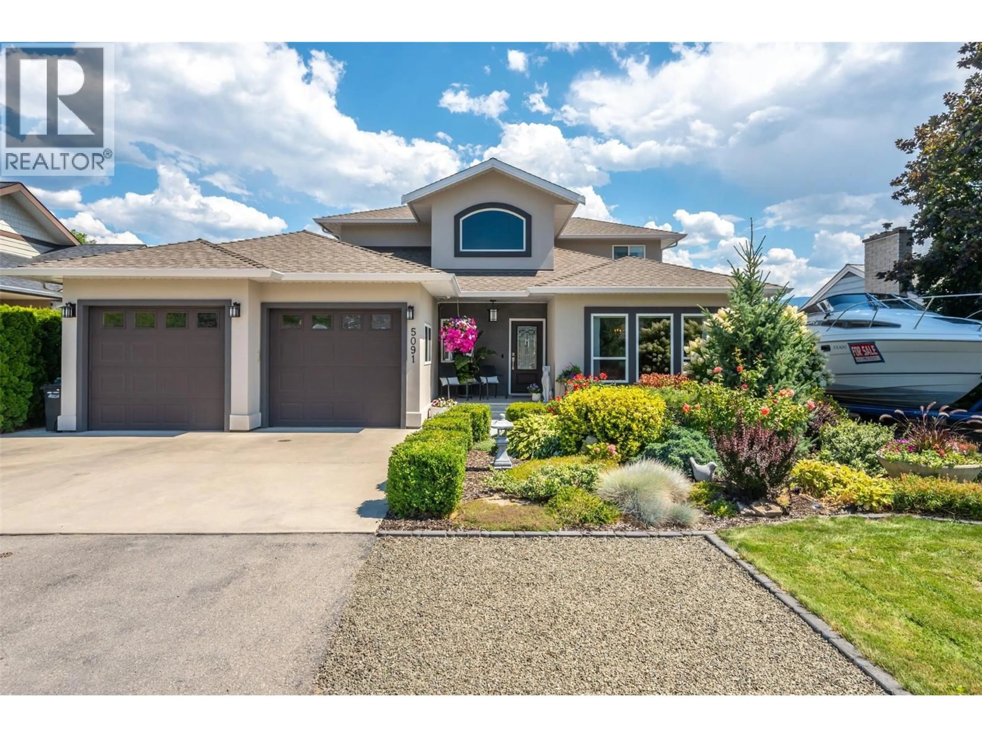 Home with vinyl exterior material, street for 5091 CROIL AVENUE, Summerland British Columbia V0H1Z9