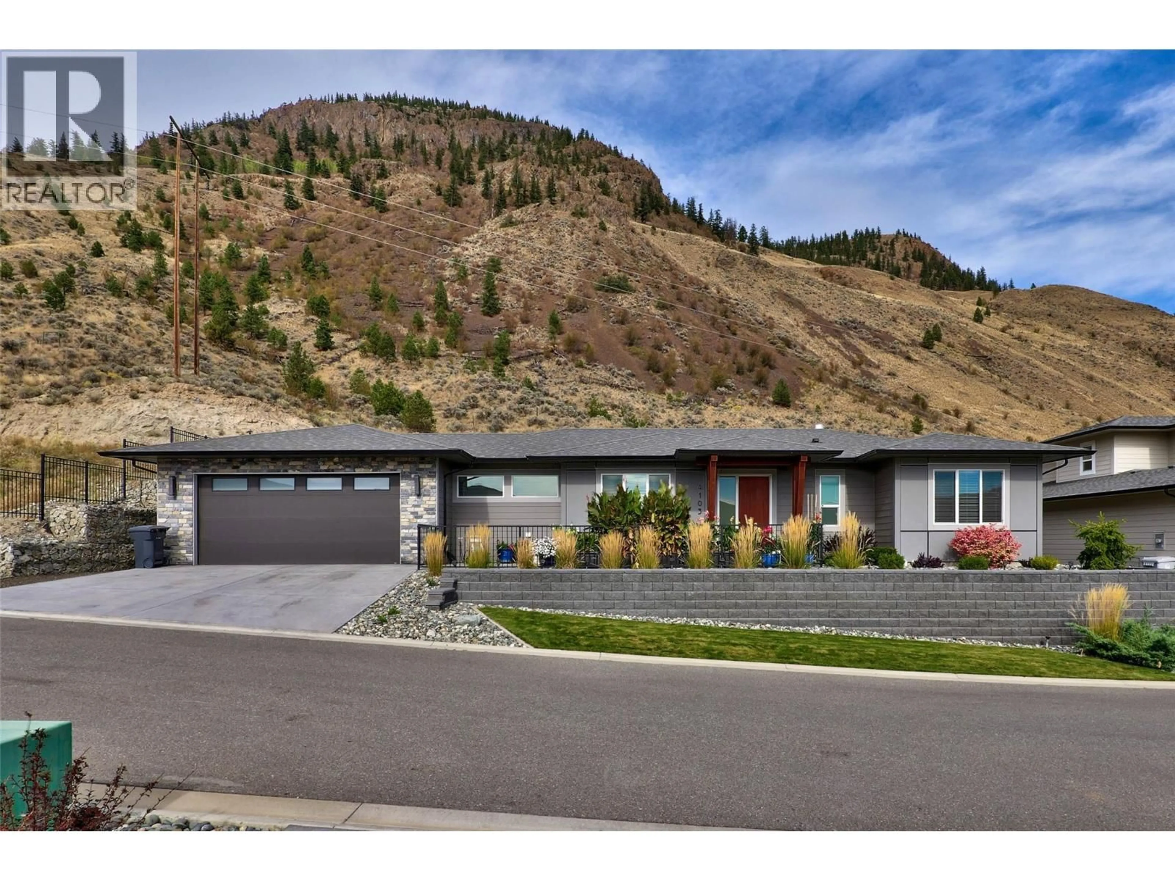 Home with vinyl exterior material, mountain view for 4103 RIO VISTA PLACE, Kamloops British Columbia V2H0E1