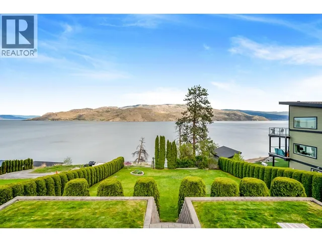 7178 BRENT ROAD NORTH, Peachland 2