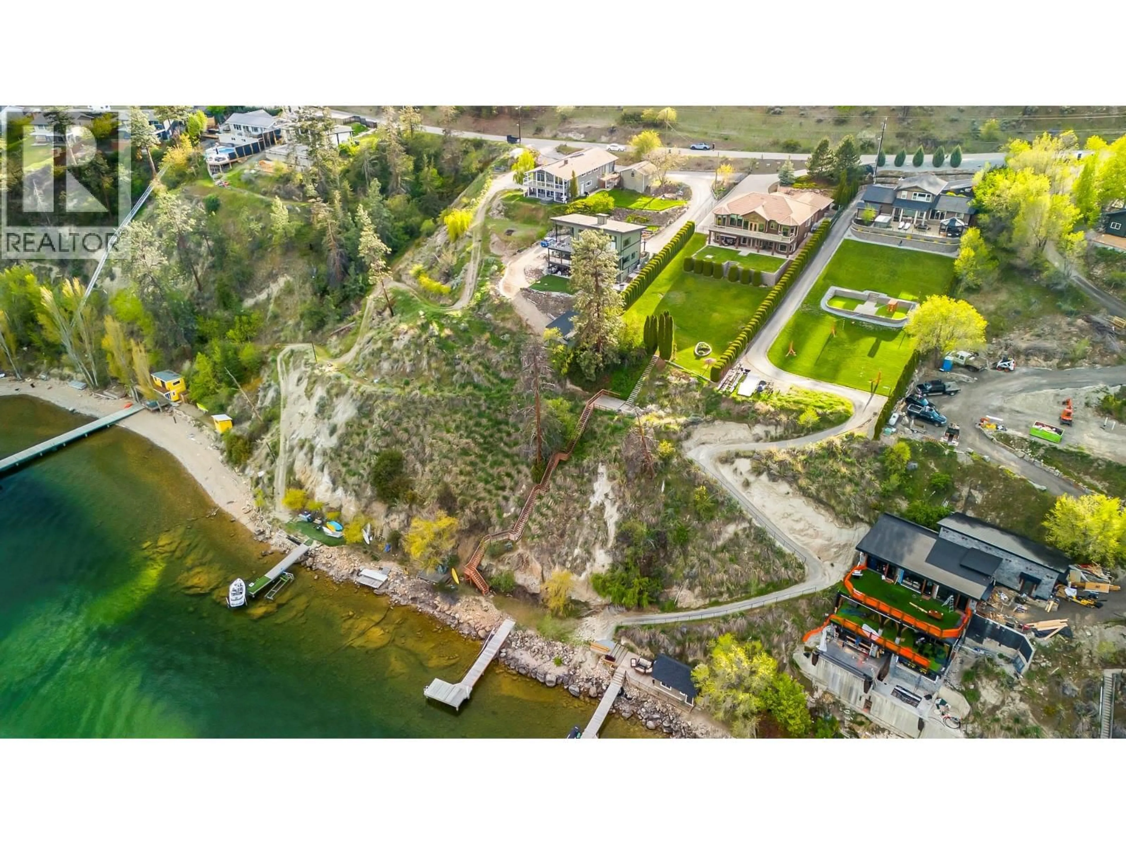 A pic from outside/outdoor area/front of a property/back of a property/a pic from drone, water/lake/river/ocean view for 7178 BRENT ROAD NORTH, Peachland British Columbia V0H1X0