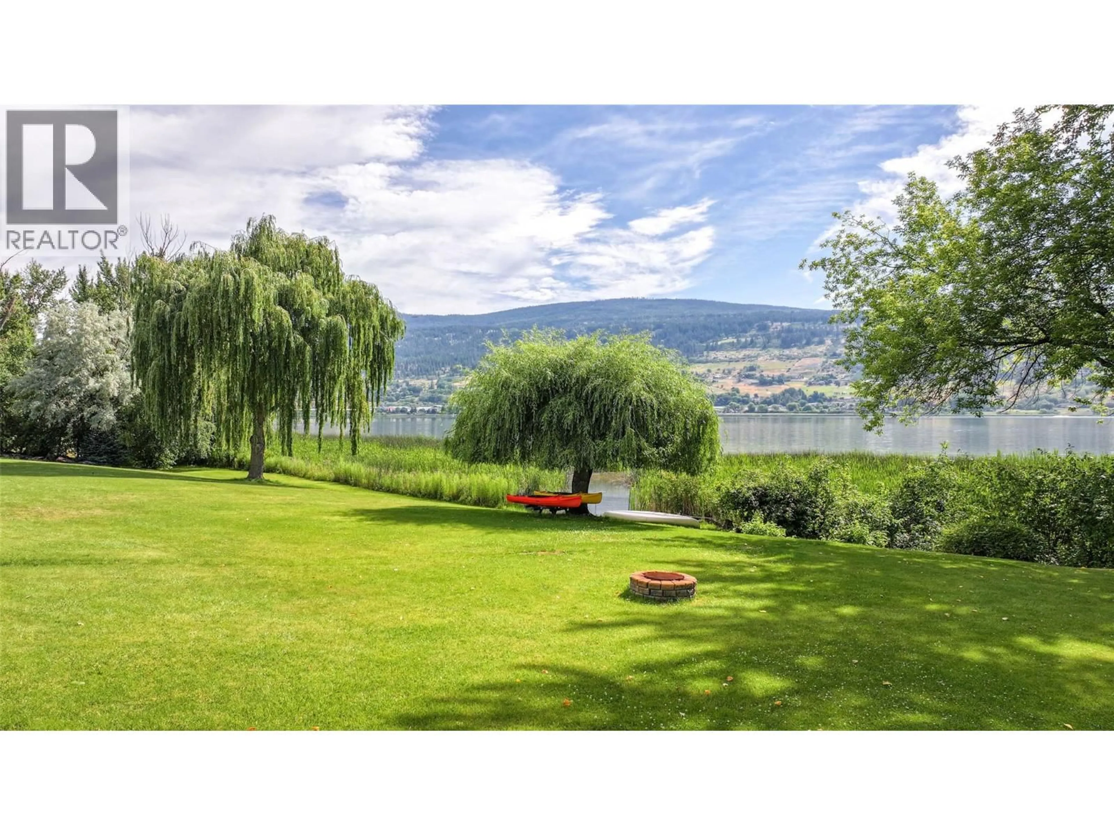 Patio, water/lake/river/ocean view for 7821 OLD KAMLOOPS ROAD, Vernon British Columbia V1H1W8