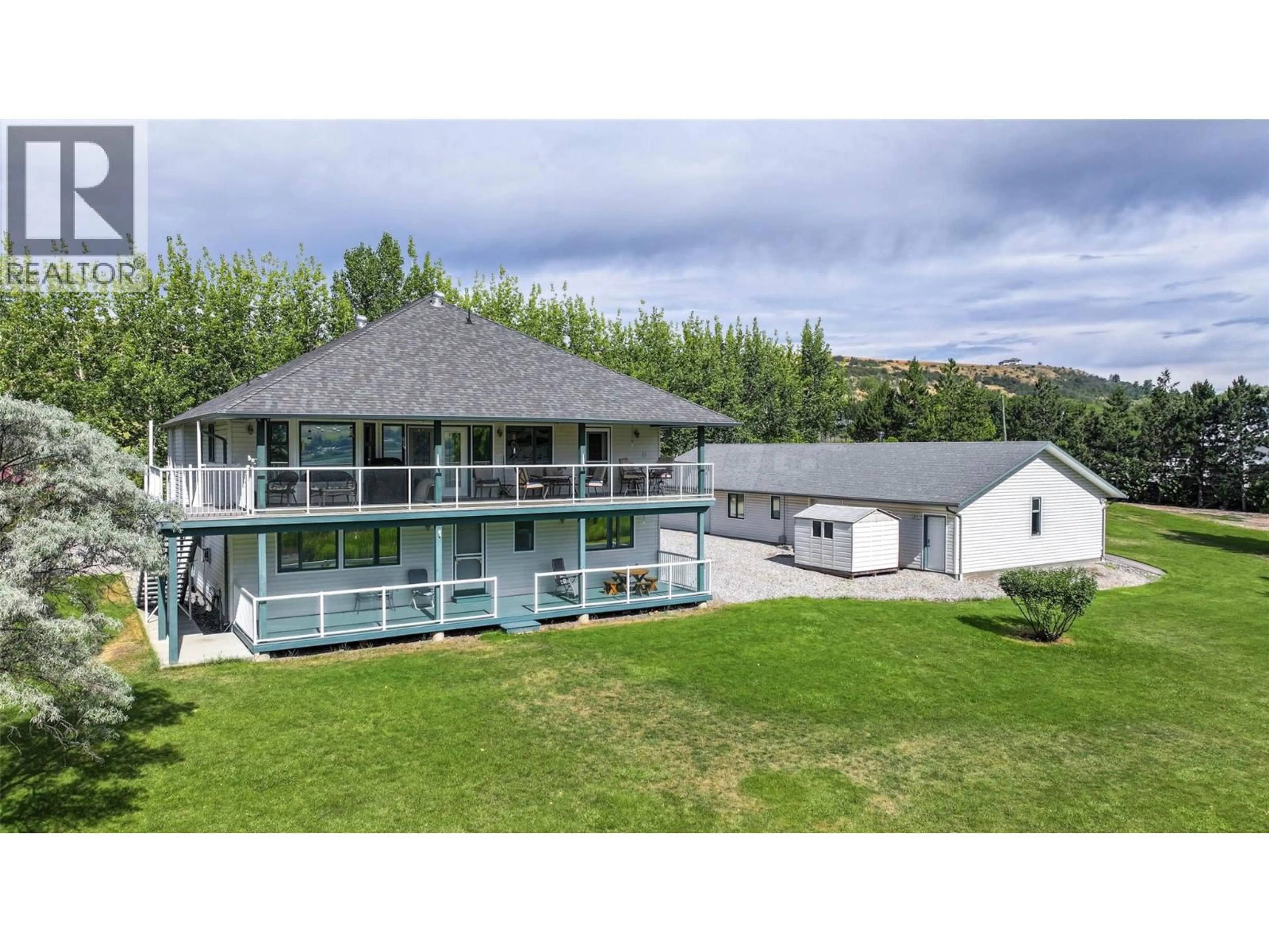 A pic from outside/outdoor area/front of a property/back of a property/a pic from drone, unknown for 7821 OLD KAMLOOPS ROAD, Vernon British Columbia V1H1W8