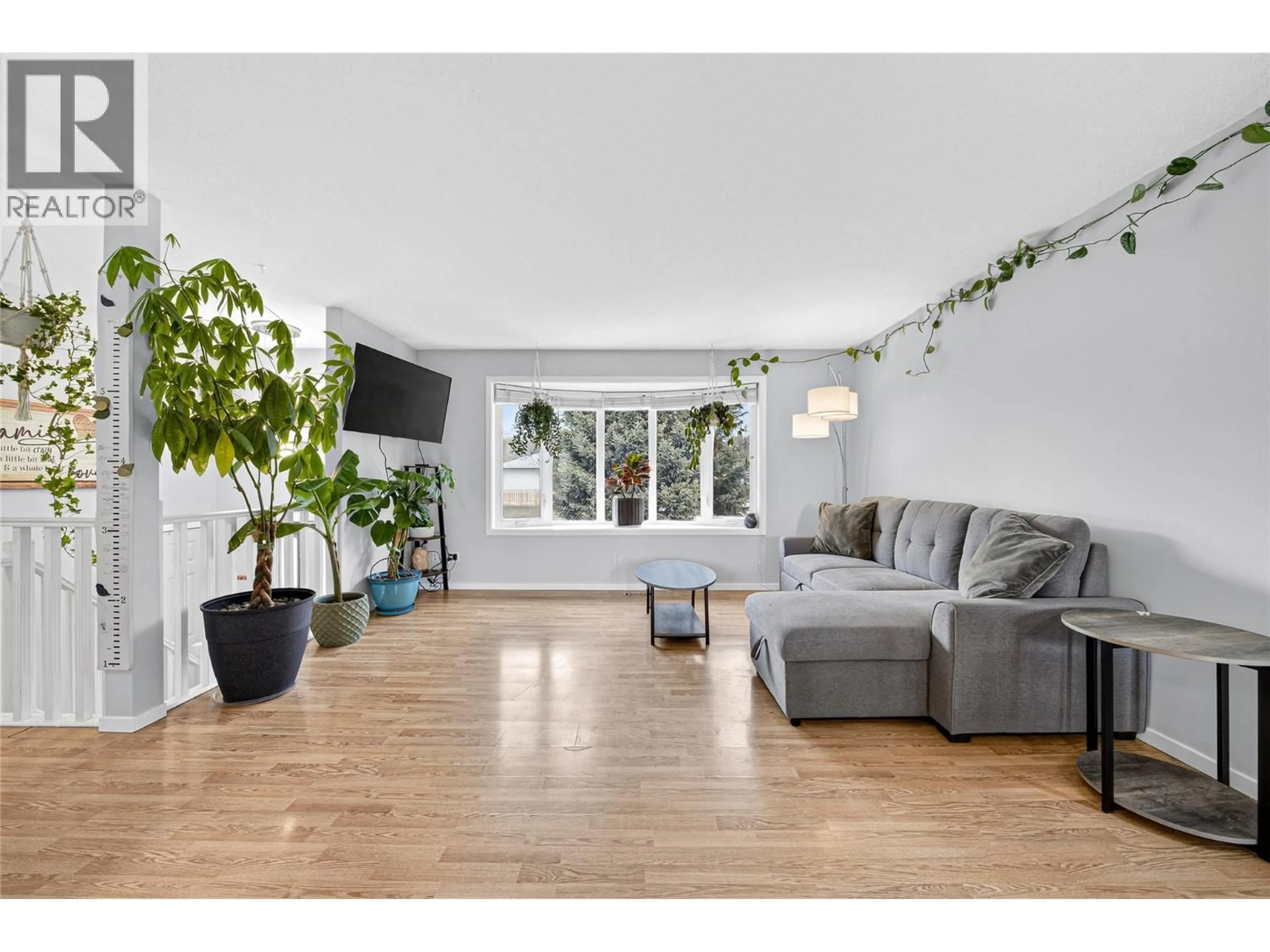 Living room with furniture, unknown for 345 PACIFIC YEW CRESCENT, Sparwood British Columbia V0B2G0