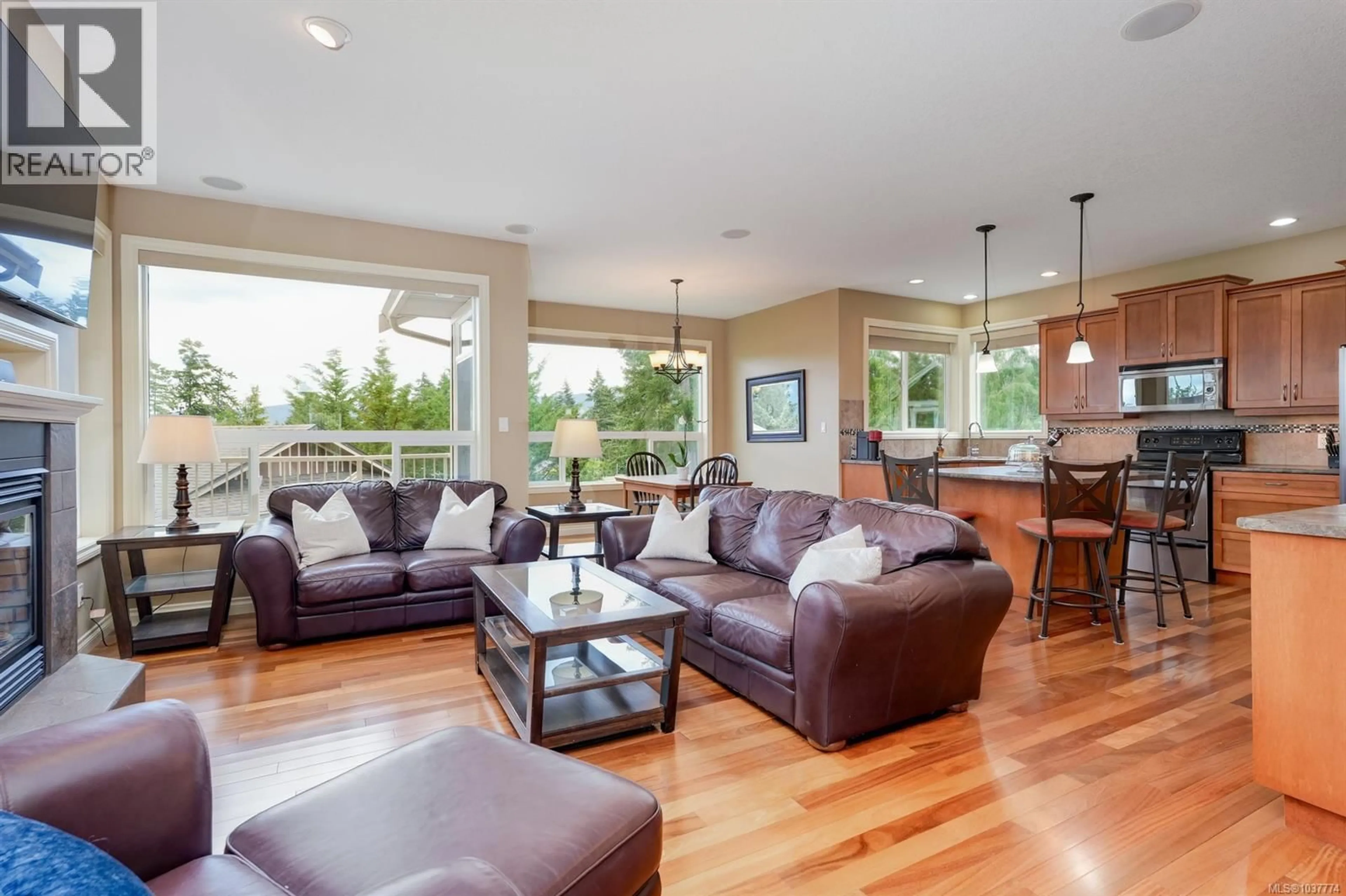 Living room with furniture, unknown for 1844 FALCON CRESCENT, Cowichan Bay British Columbia V0R1N1