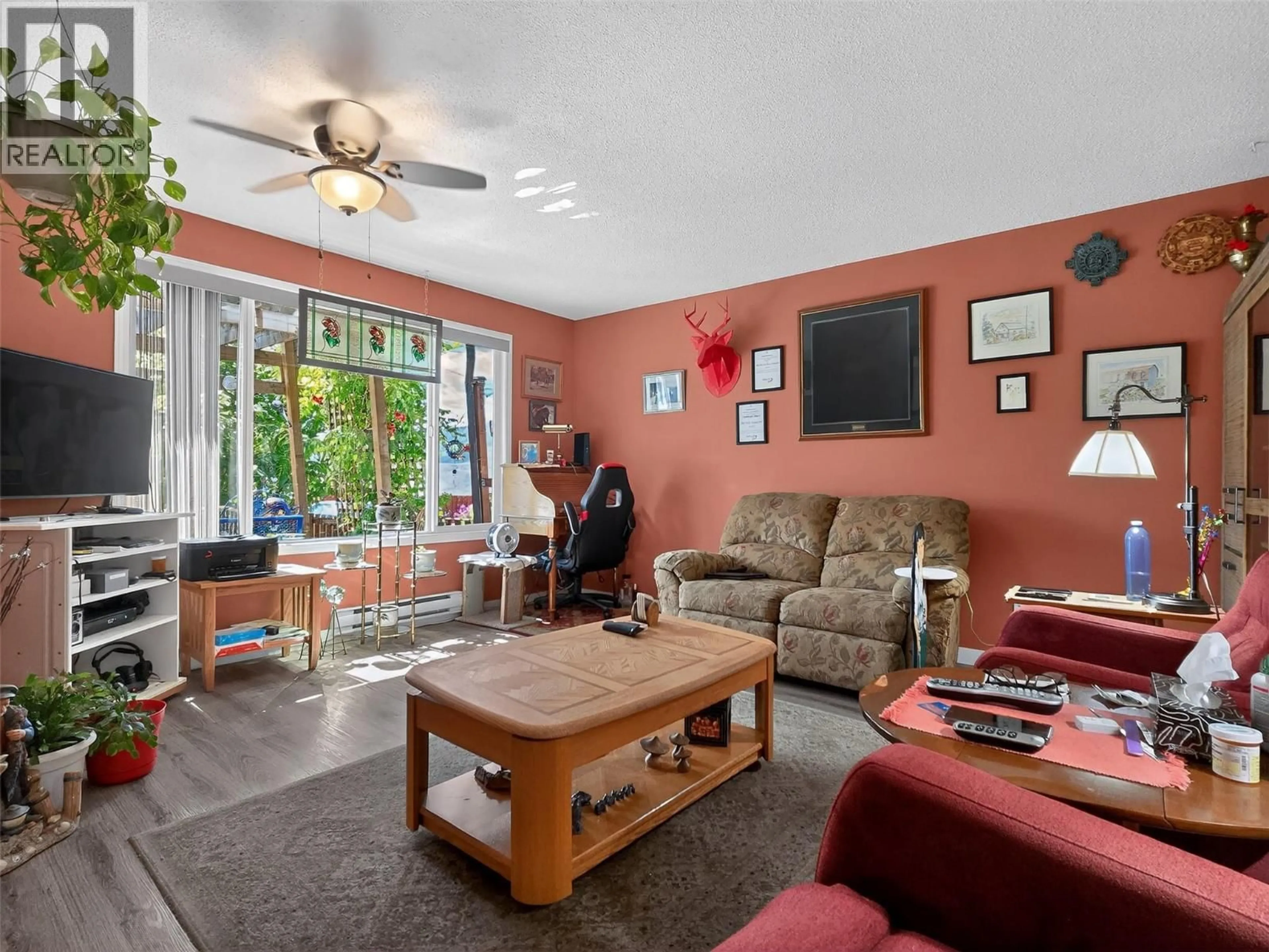 Living room with furniture, unknown for 201 CORNWALL PLACE, Ashcroft British Columbia V0K1A0
