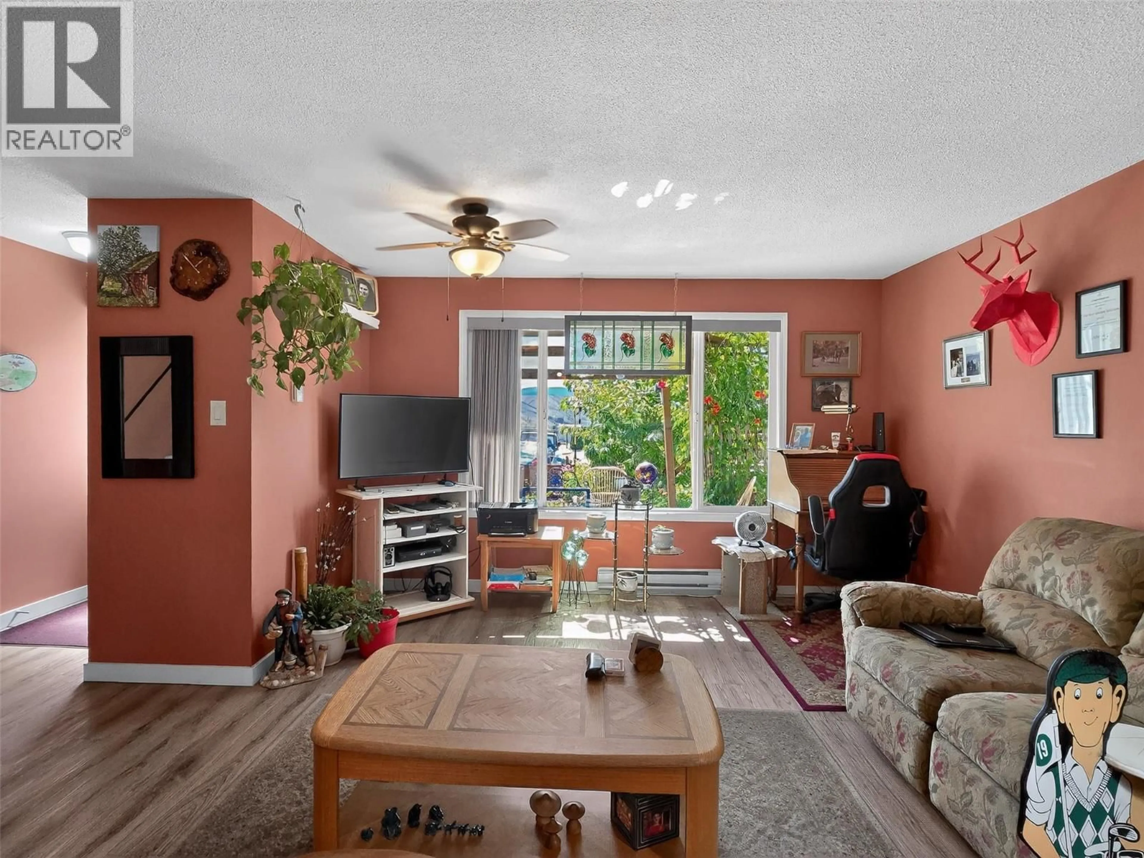 Living room with furniture, unknown for 201 CORNWALL PLACE, Ashcroft British Columbia V0K1A0