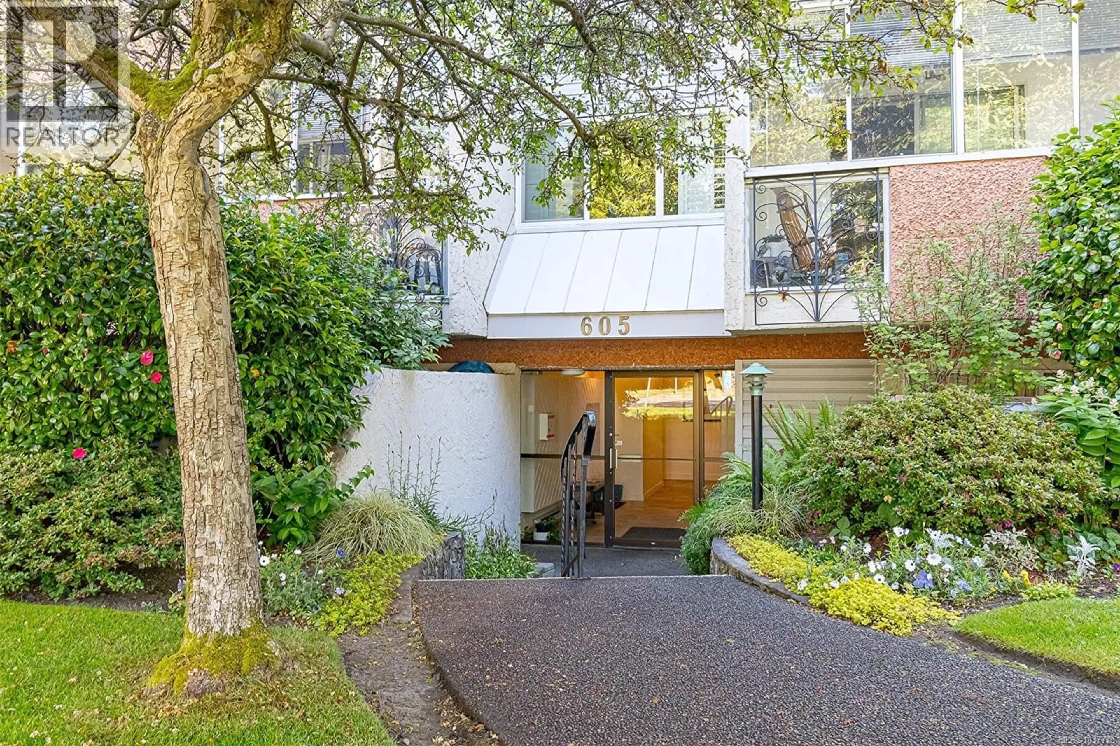 Unknown for 204 - 605 COOK STREET, Victoria British Columbia V8V3Y6