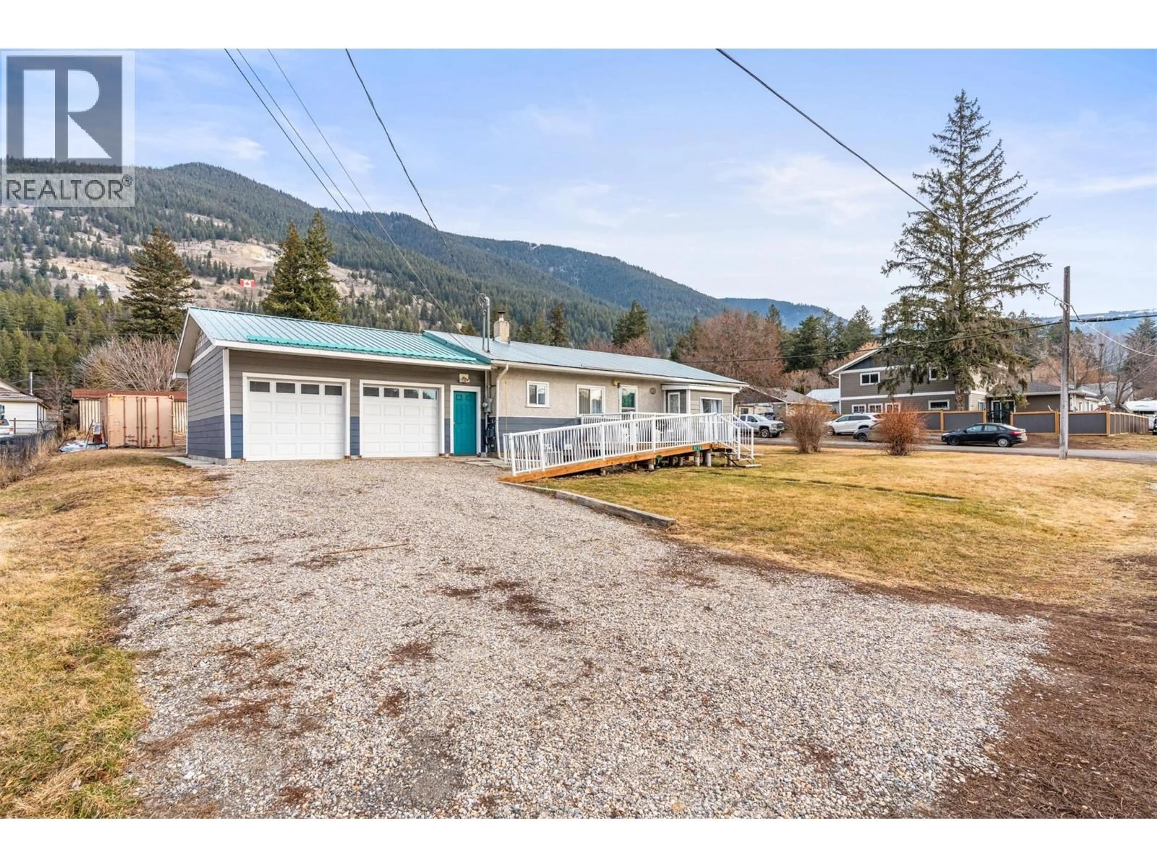 A pic from outside/outdoor area/front of a property/back of a property/a pic from drone, mountain view for 5714 PONDEROSA ROAD, Falkland British Columbia V0E1W0