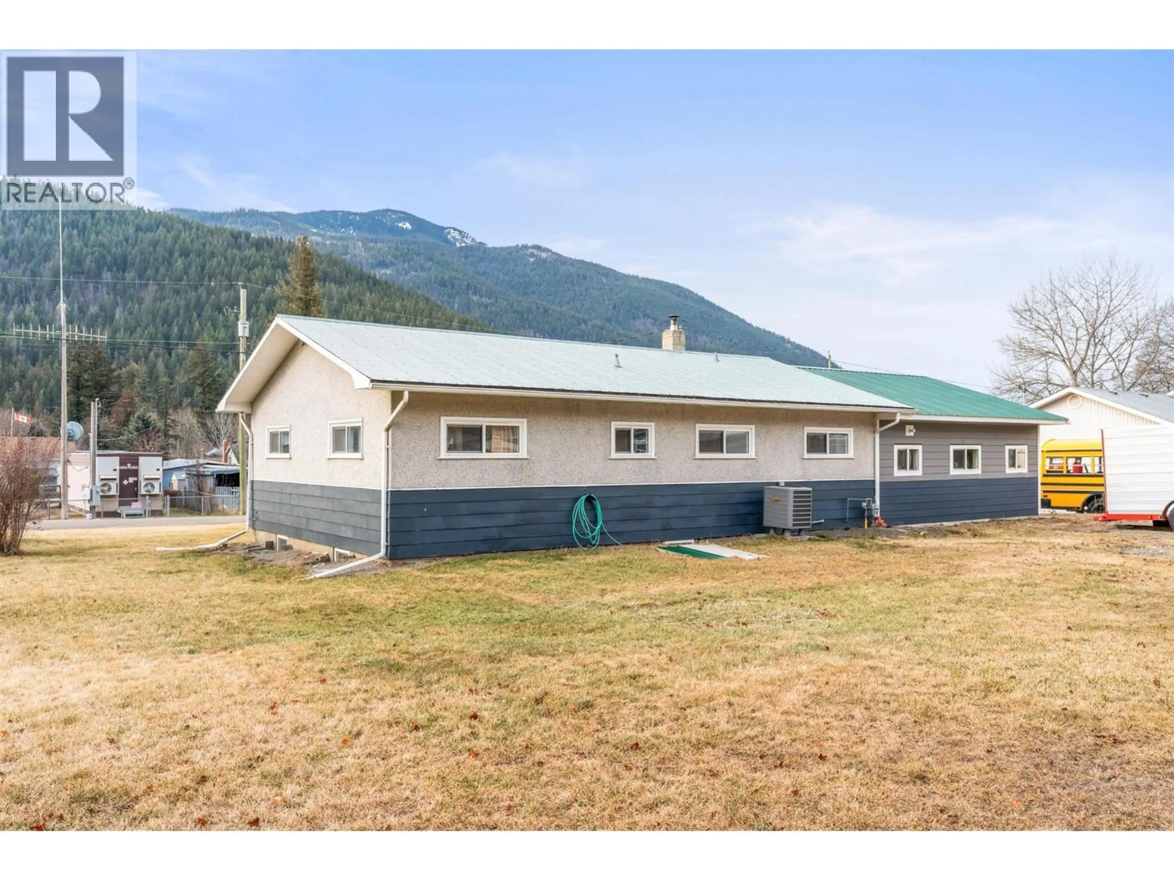 A pic from outside/outdoor area/front of a property/back of a property/a pic from drone, mountain view for 5714 PONDEROSA ROAD, Falkland British Columbia V0E1W0