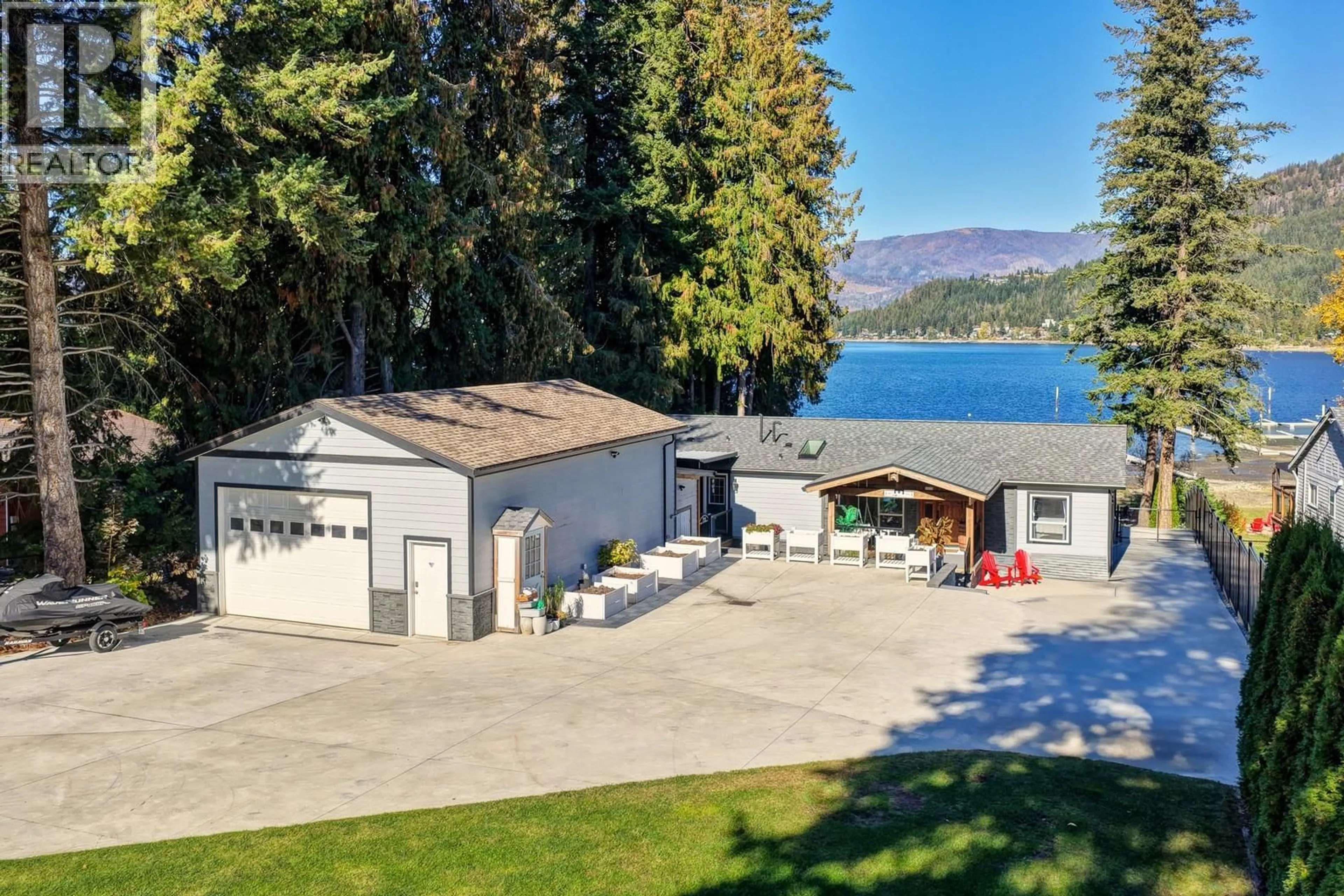 A pic from outside/outdoor area/front of a property/back of a property/a pic from drone, water/lake/river/ocean view for 2661 BLIND BAY ROAD, Blind Bay British Columbia V0E1H1