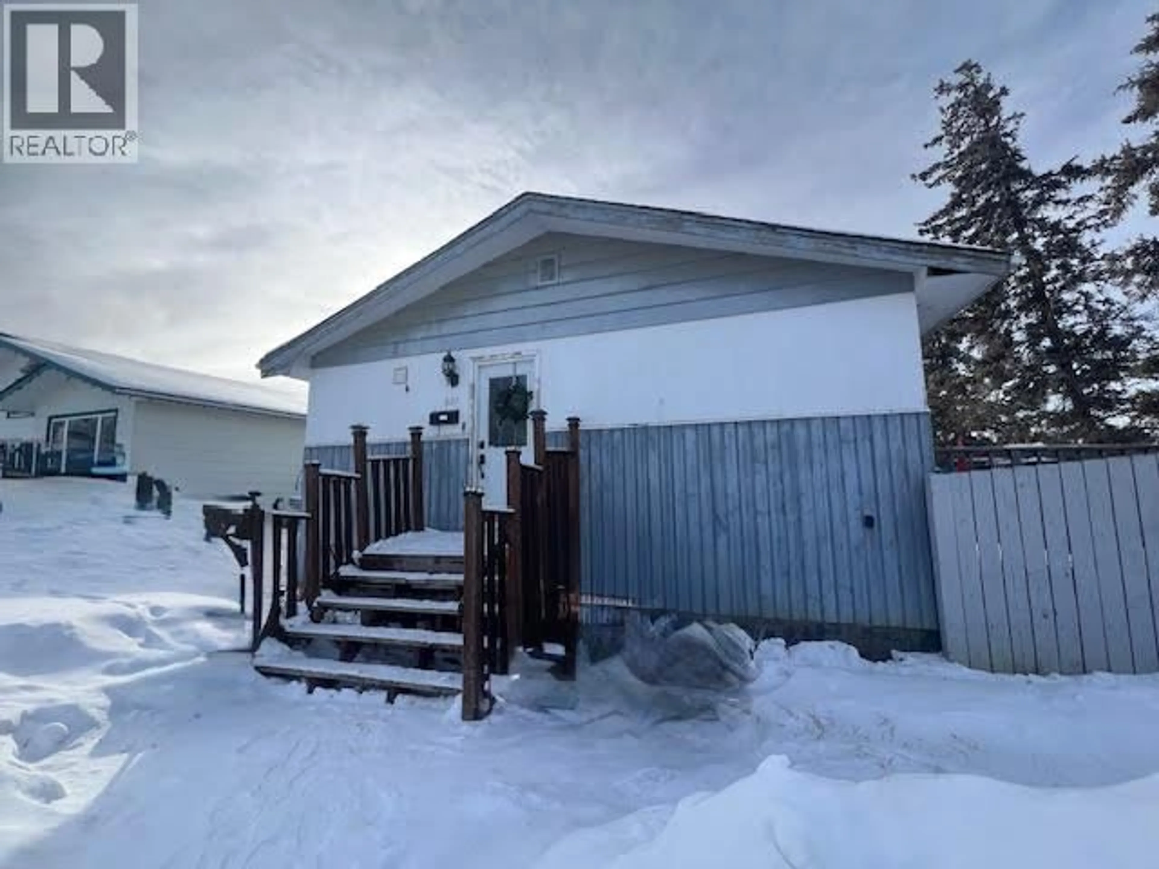 Unknown for 621 97A AVENUE, Dawson Creek British Columbia V1G1R2