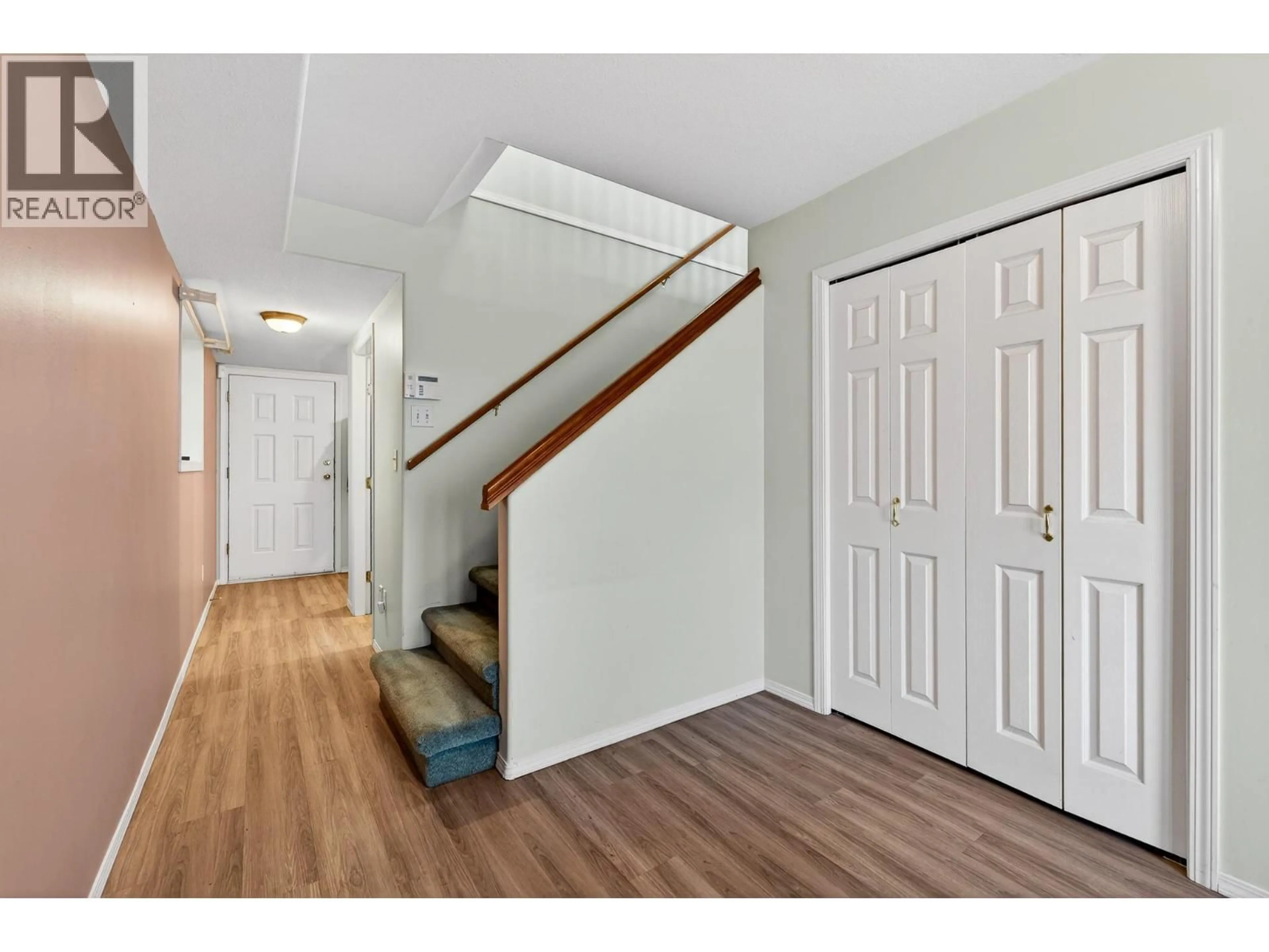 Indoor entryway for 2985 GILBERT ROAD, Kamloops British Columbia V2B7A9