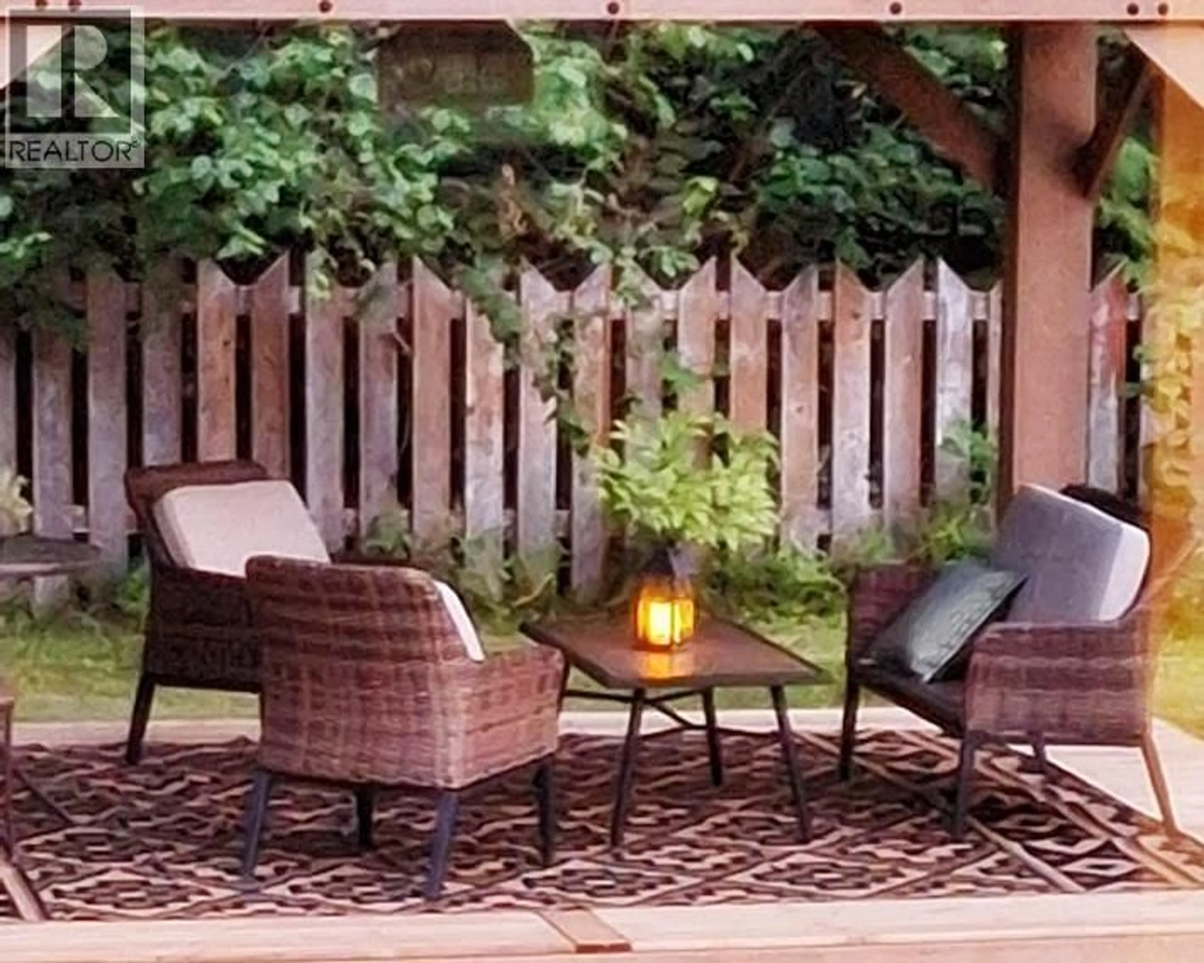 Patio, street for 328 DUNLEVY ROAD, Clearwater British Columbia V0E1N1