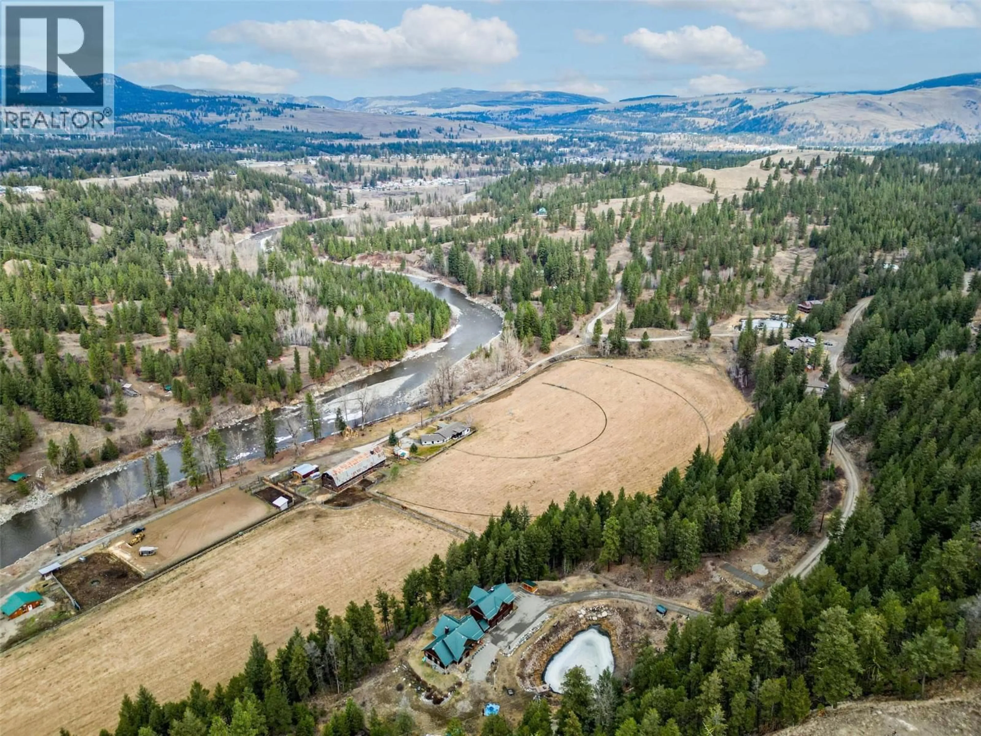 A pic from outside/outdoor area/front of a property/back of a property/a pic from drone, mountain view for 8 - 590 EAST SIMILKAMEEN ROAD, Princeton British Columbia V0X1W0