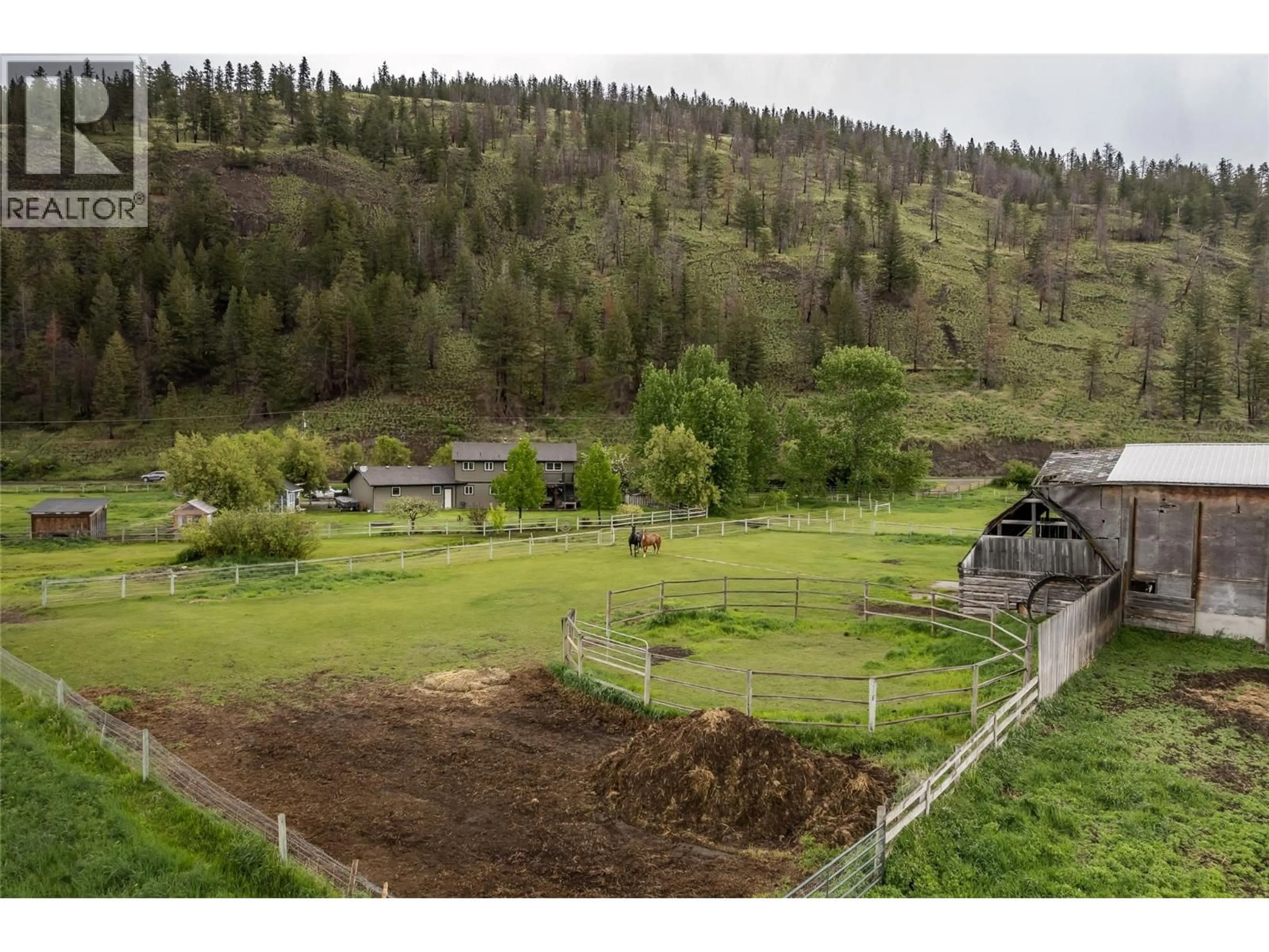 A pic from outside/outdoor area/front of a property/back of a property/a pic from drone, mountain view for 3602 KAMLOOPS VERNON HIGHWAY, Monte Lake British Columbia V0E2N0