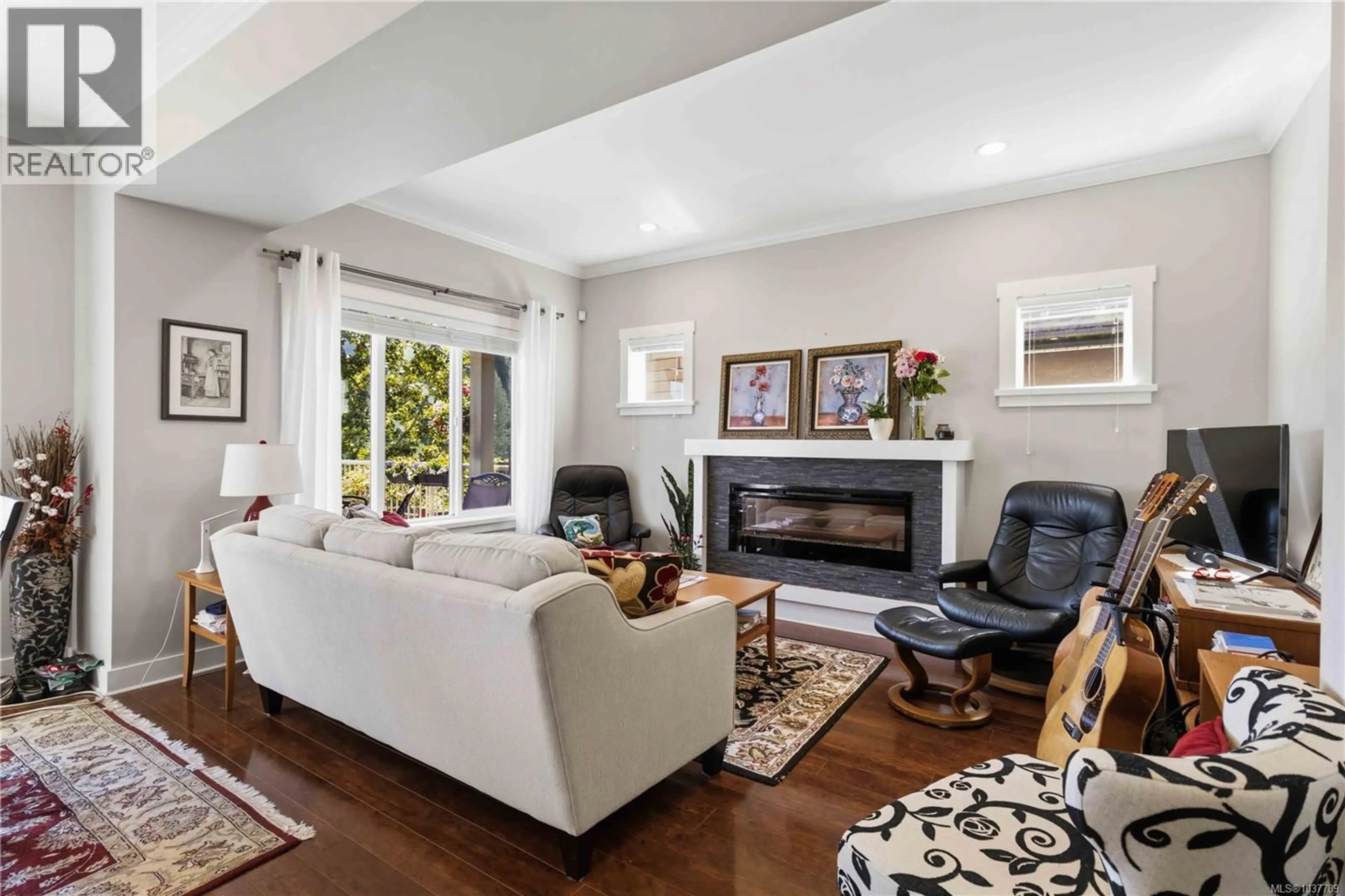 Living room with furniture, unknown for 3048 DORNIER ROAD, Langford British Columbia V9B0N2