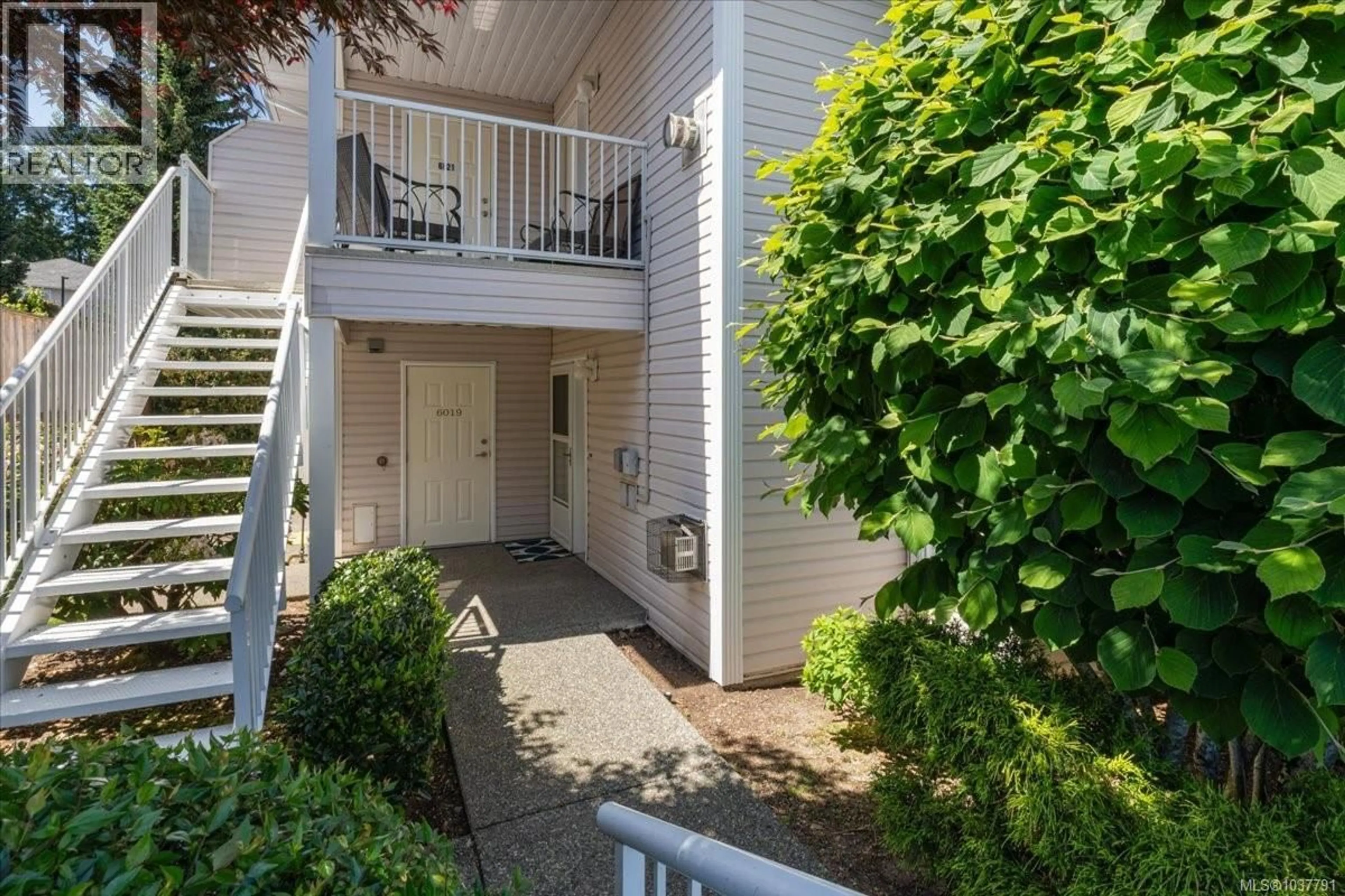 Patio, water/lake/river/ocean view for 6019 CEDAR GROVE DRIVE, Nanaimo British Columbia V9T6G1