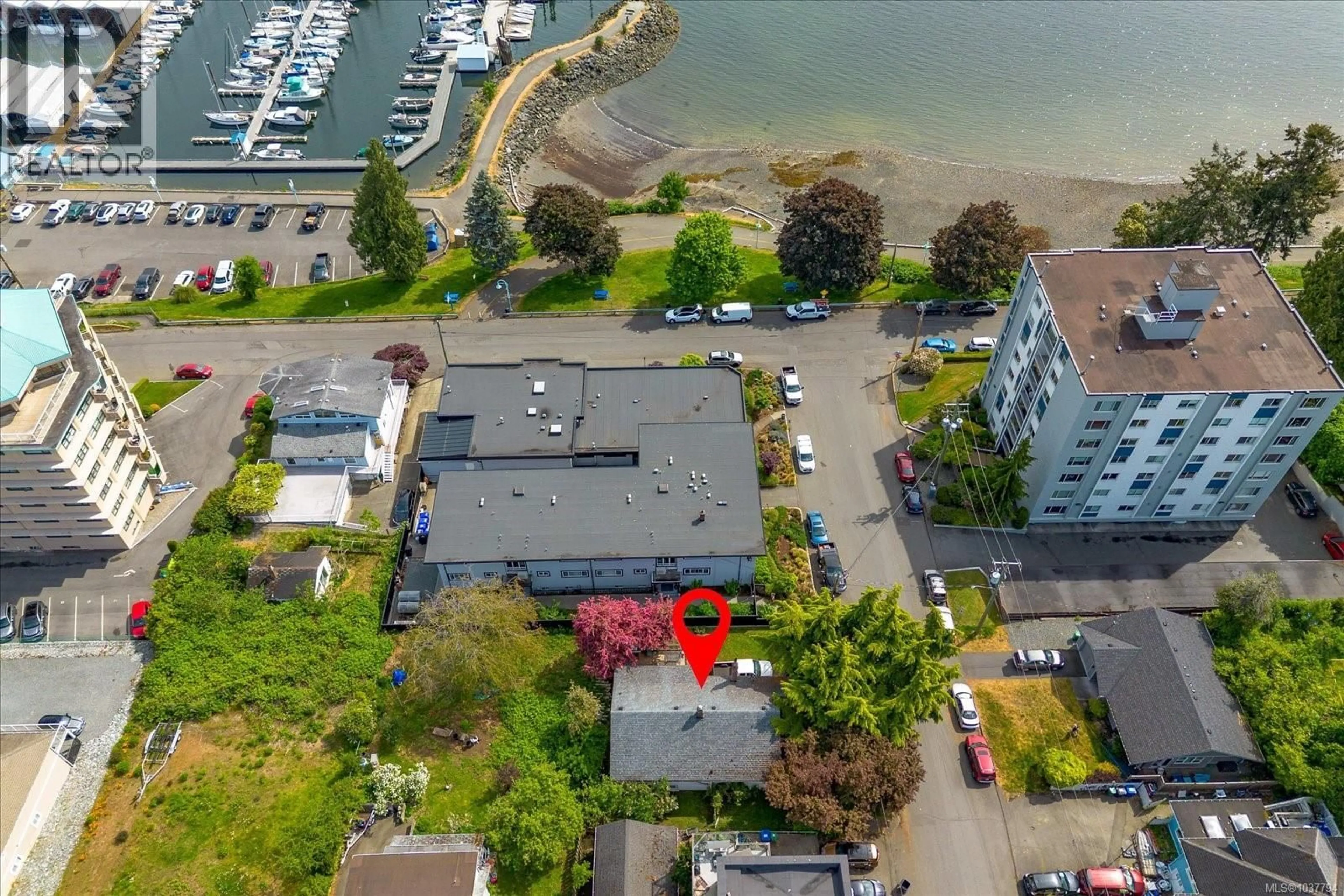 A pic from outside/outdoor area/front of a property/back of a property/a pic from drone, water/lake/river/ocean view for 50 MOUNT BENSON STREET, Nanaimo British Columbia V9S4C4