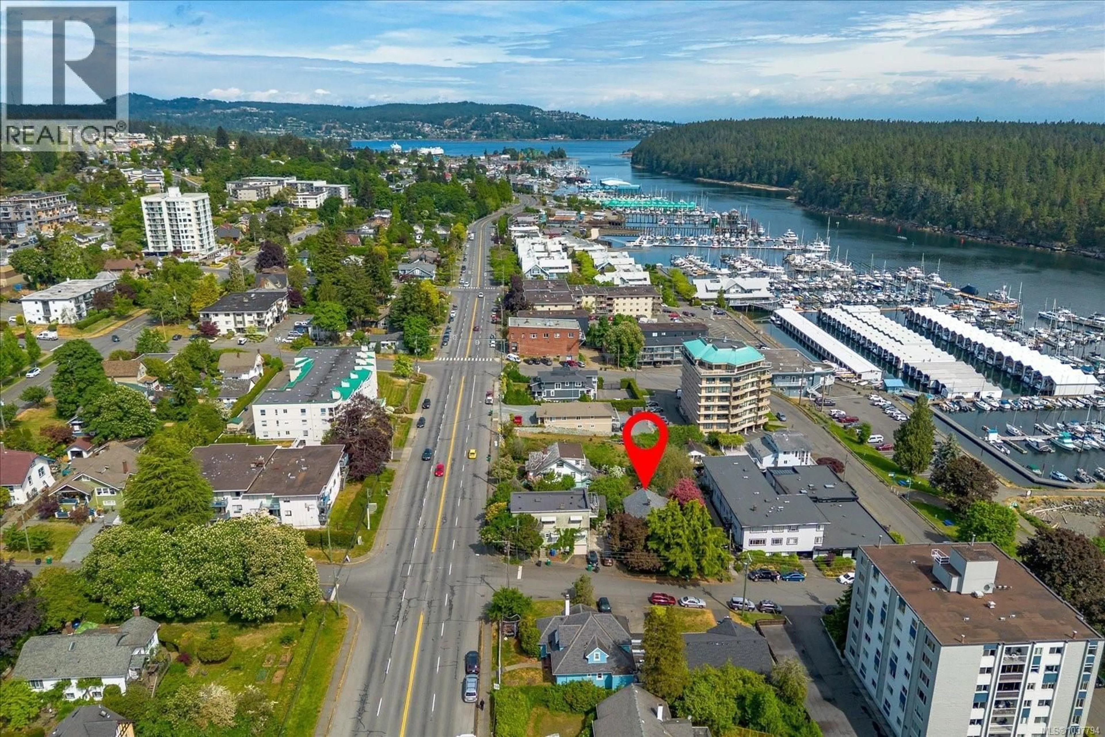 A pic from outside/outdoor area/front of a property/back of a property/a pic from drone, water/lake/river/ocean view for 50 MOUNT BENSON STREET, Nanaimo British Columbia V9S4C4