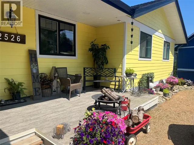2526 WAVERLY DRIVE, Blind Bay 3