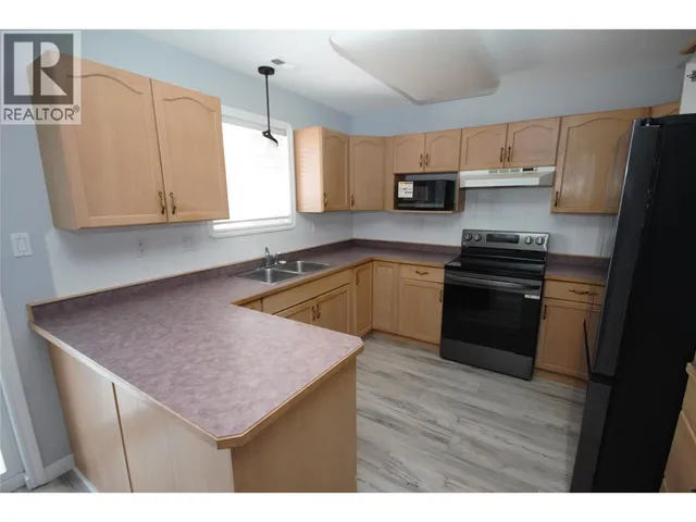 100 - 6805 COTTONWOOD DRIVE, Osoyoos 3
