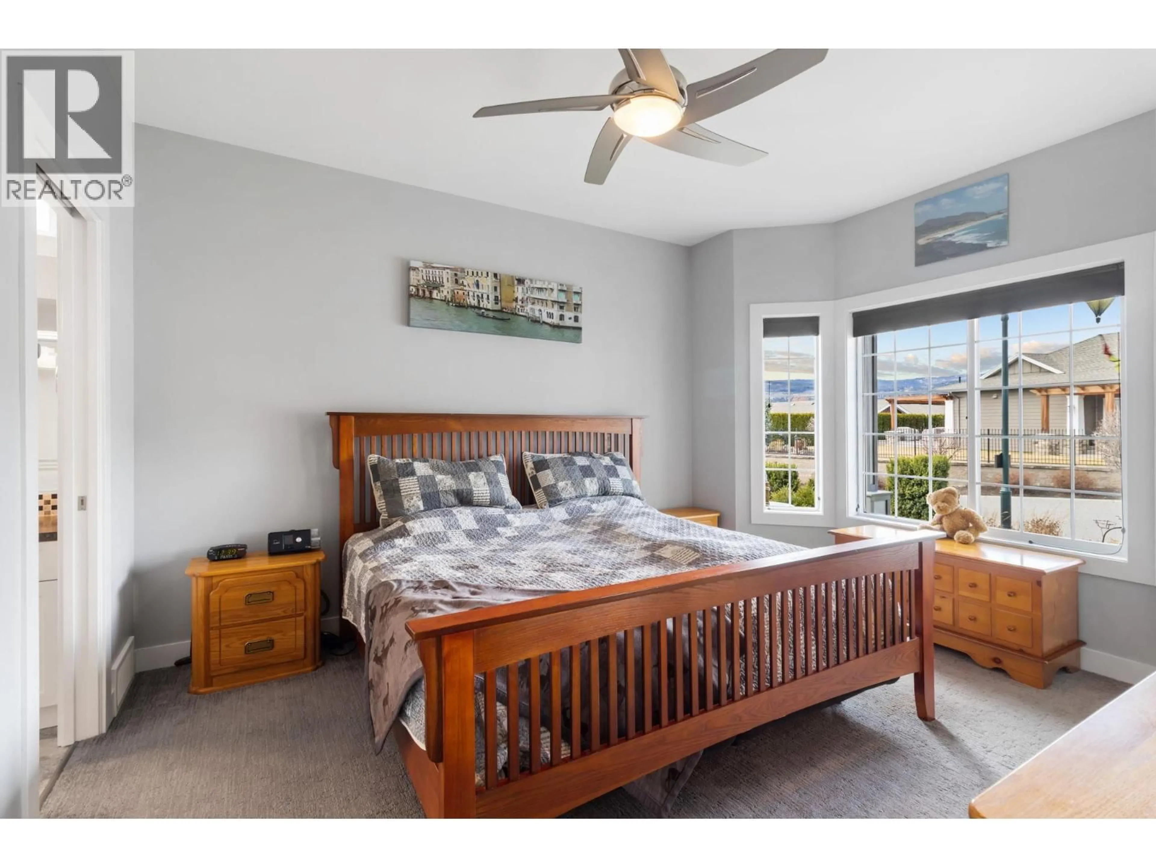 Bedroom with bed, unknown for 3377 KINGFISHER ROAD, Westbank British Columbia V4T3A5