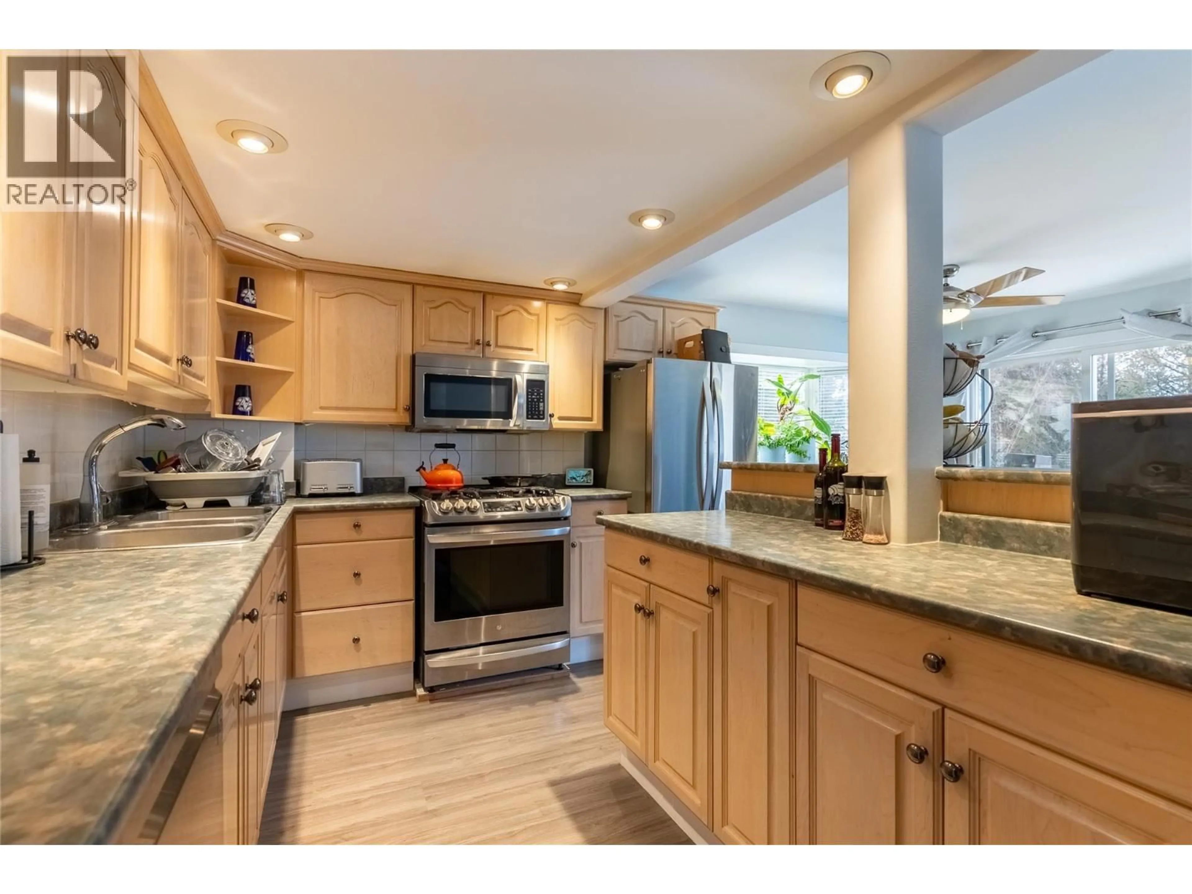 Open concept kitchen, unknown for 450 OPAL DRIVE, Logan Lake British Columbia V0K1W0