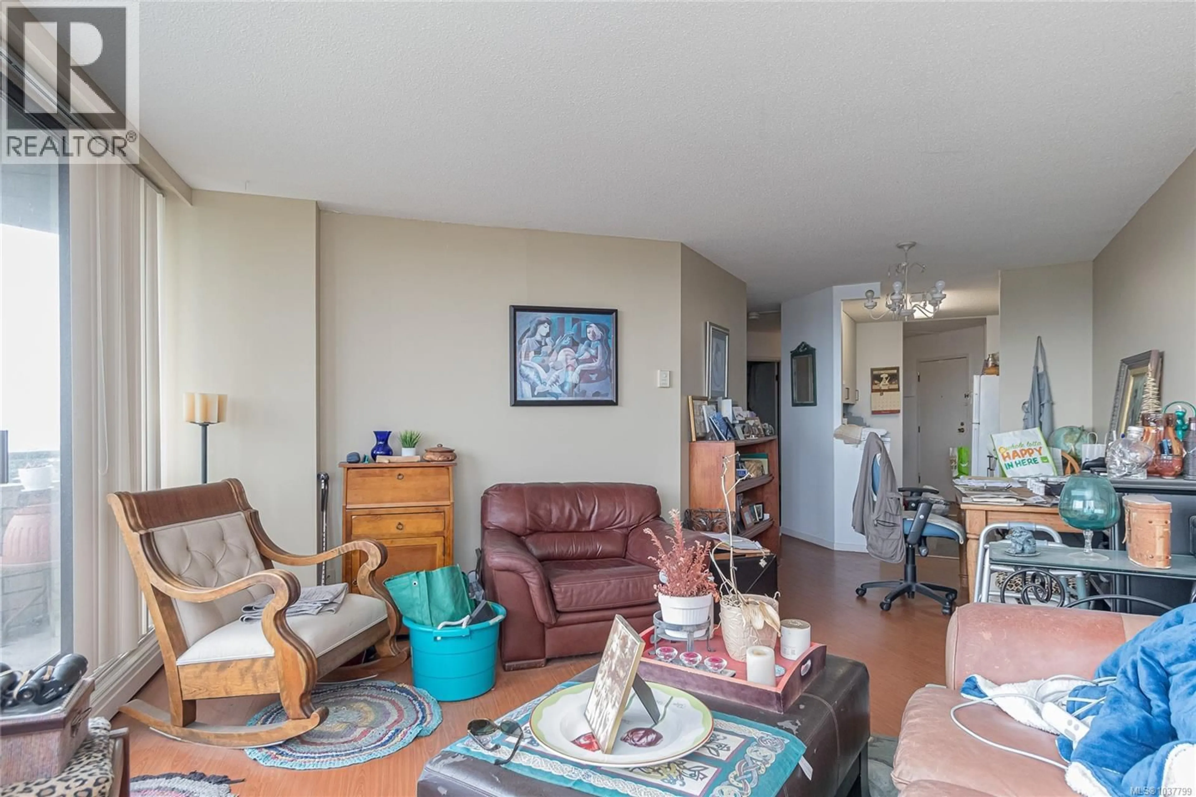 Living room with furniture, unknown for 1510 - 620 TORONTO STREET, Victoria British Columbia V8V1P7
