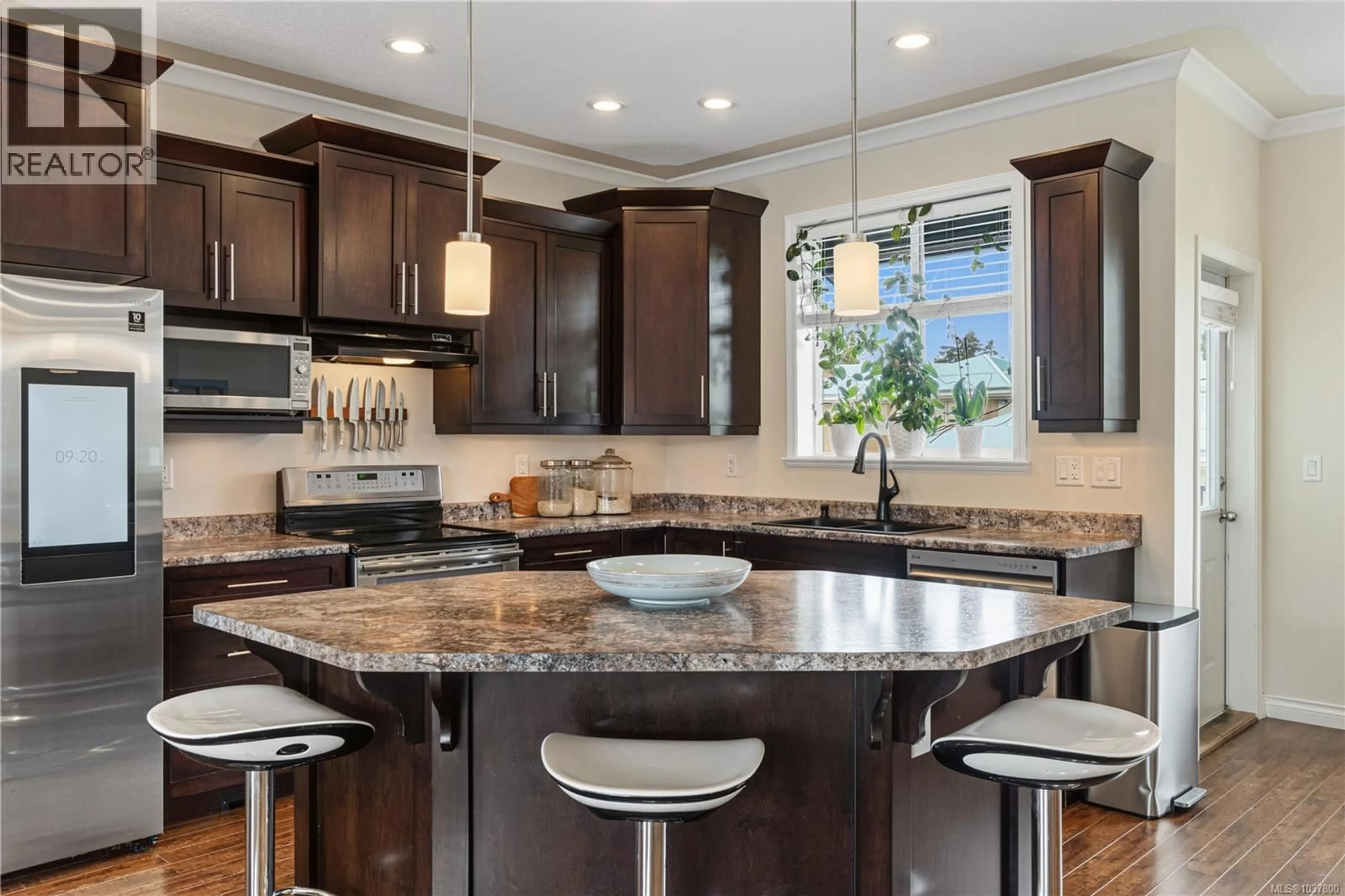 Unknown for 967 SANIKA CLOSE, French Creek British Columbia V9P0B8
