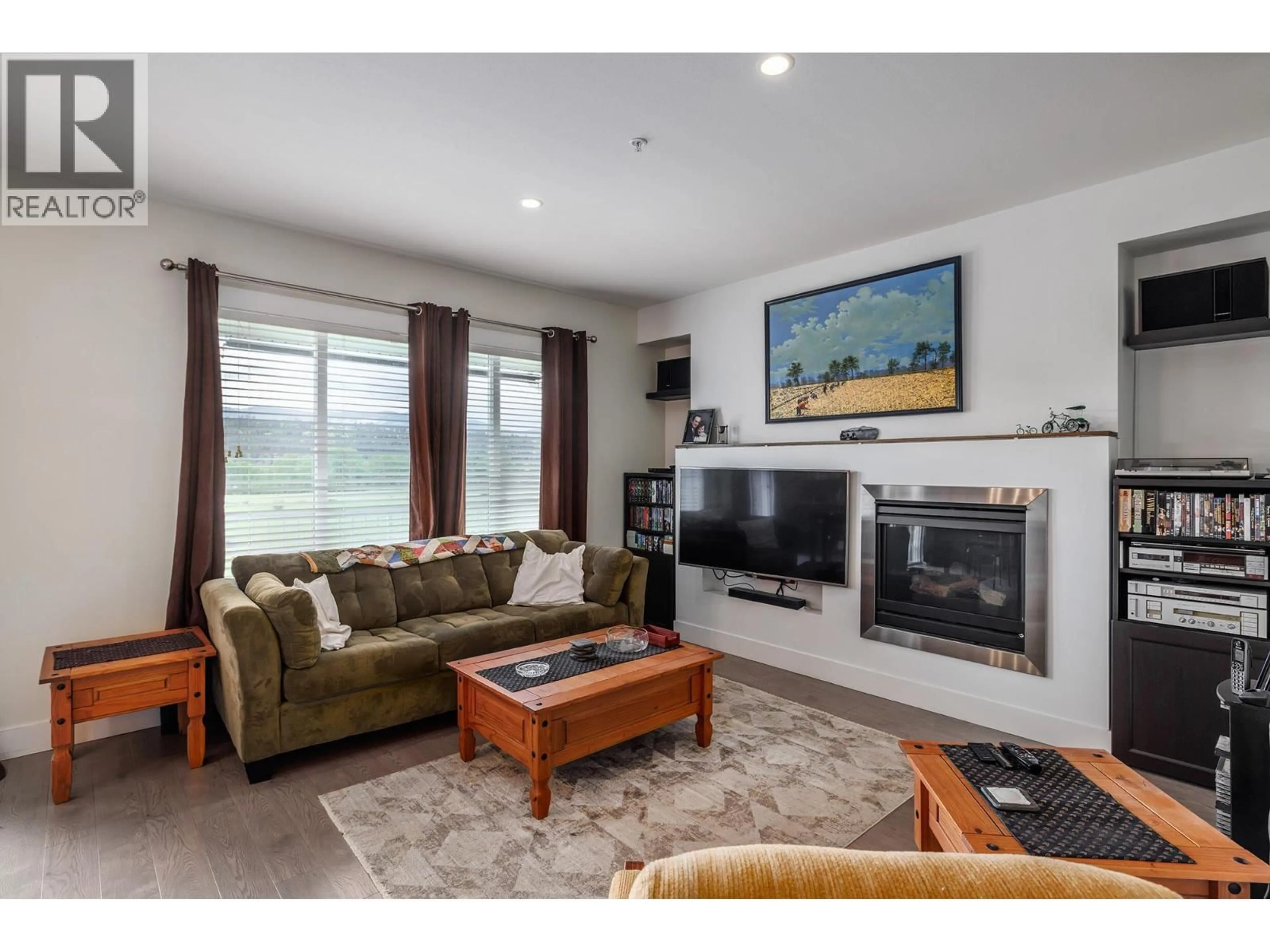 Living room with furniture, unknown for 10742 QUAIL ROAD, Lake Country British Columbia V4V1W4