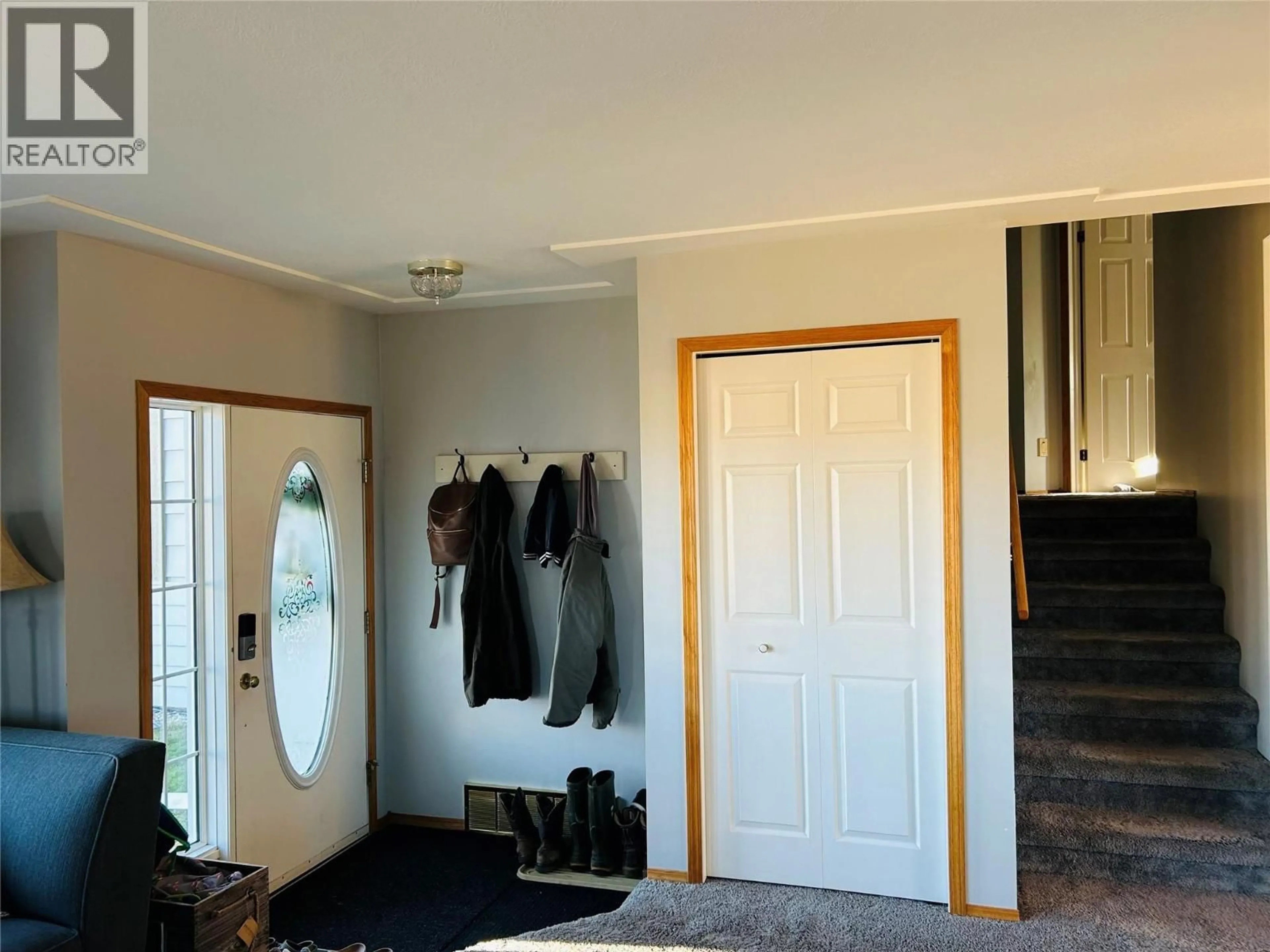 Indoor entryway for 973 CORNWALL CRESCENT, Dawson Creek British Columbia V1G1P1