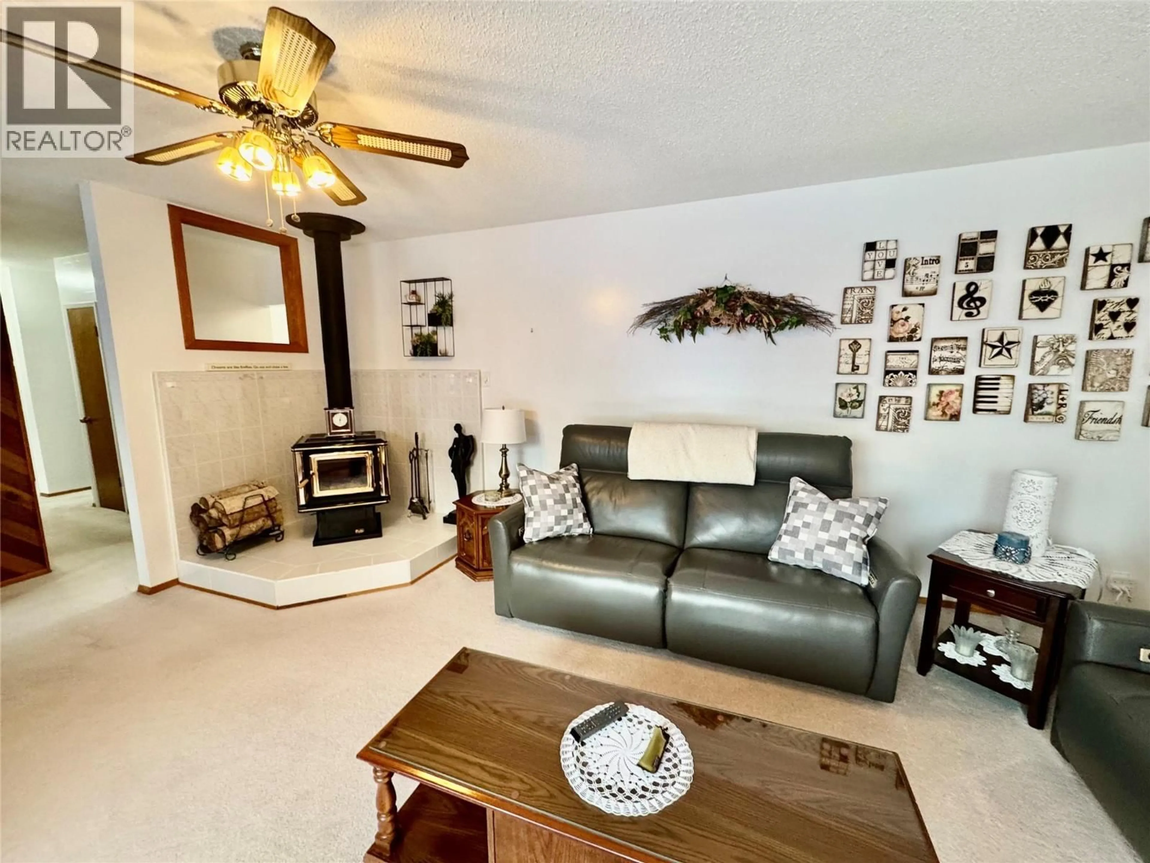 Living room with furniture, unknown for 11112 14A STREET, Dawson Creek British Columbia V1G3Y7