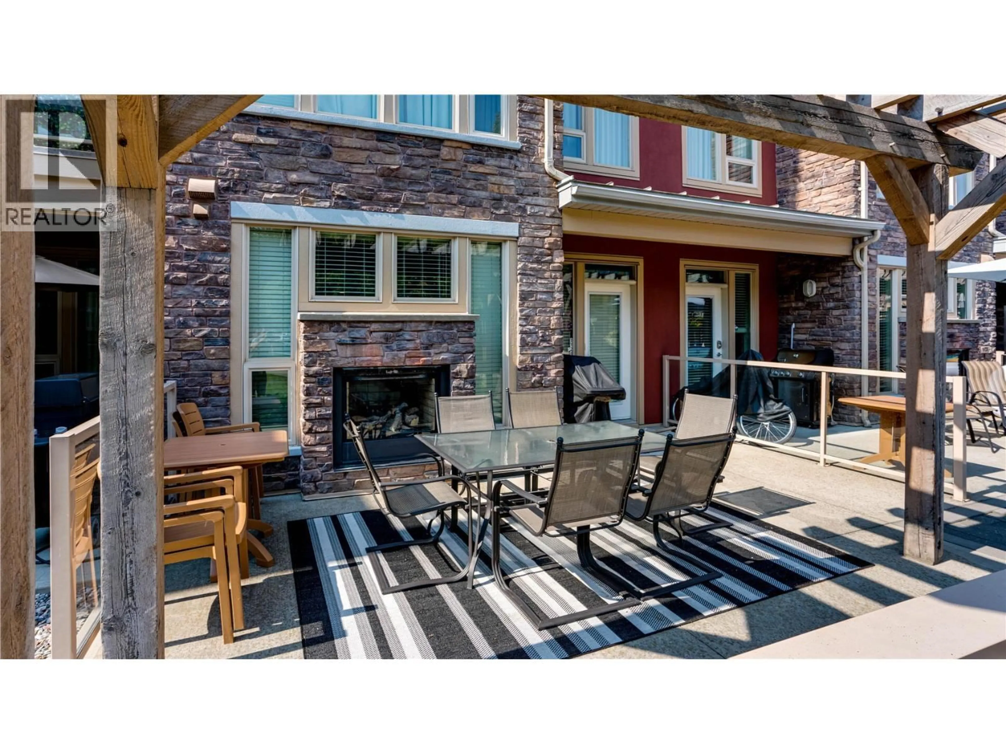 Patio, street for 1124 - 7343 OKANAGAN LANDING ROAD, Vernon British Columbia V1H2J6