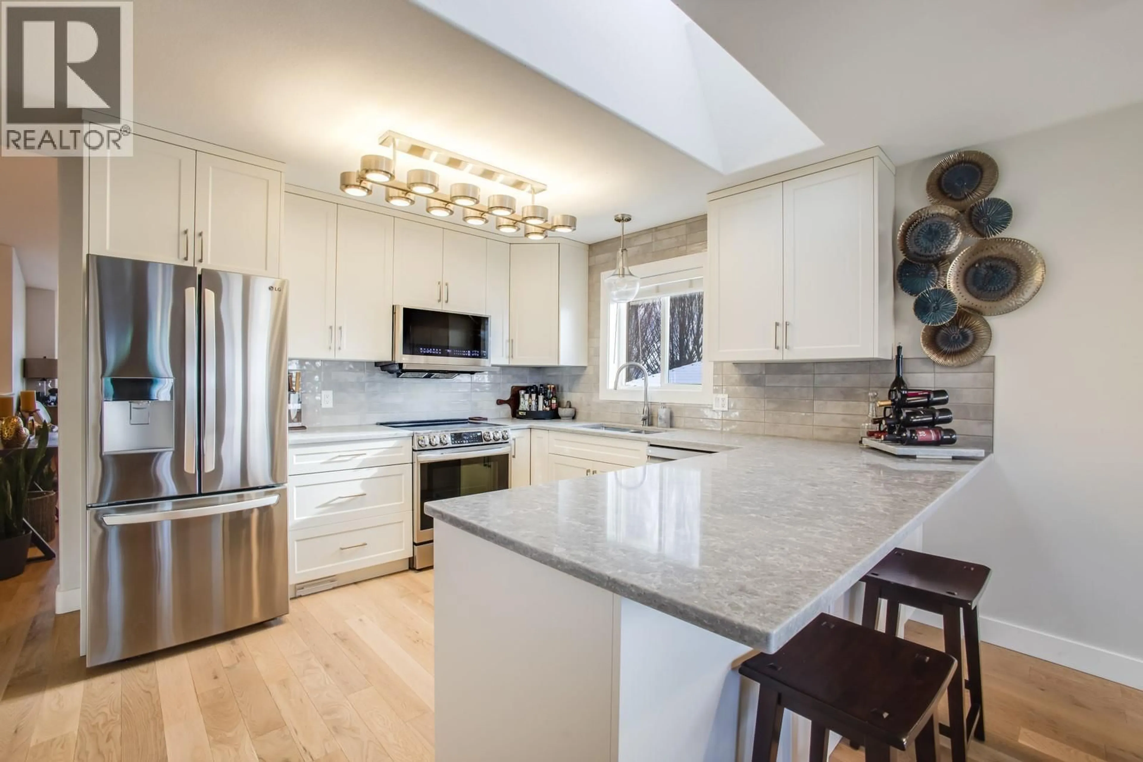 Contemporary kitchen, unknown for 144 - 2250 LOUIE DRIVE, Westbank British Columbia V4T2M6