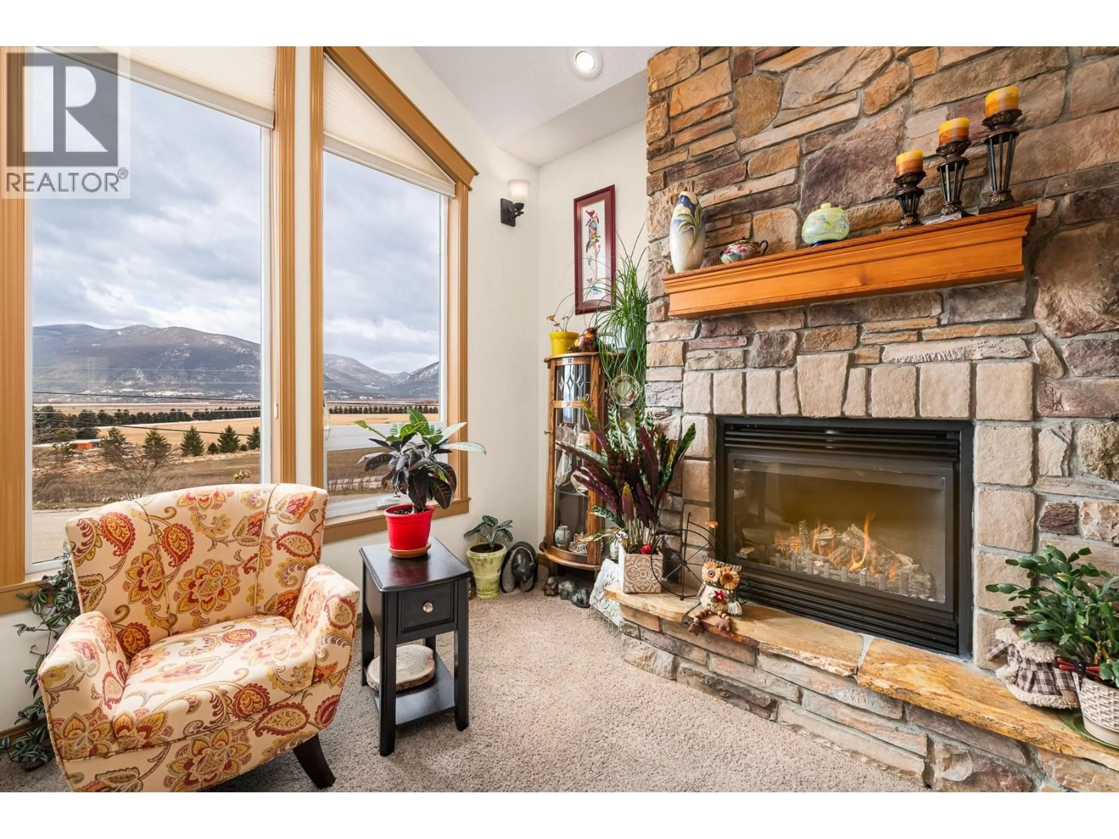 Unknown for 1021 KOOTENAY PLACE, Creston British Columbia V0B1G3