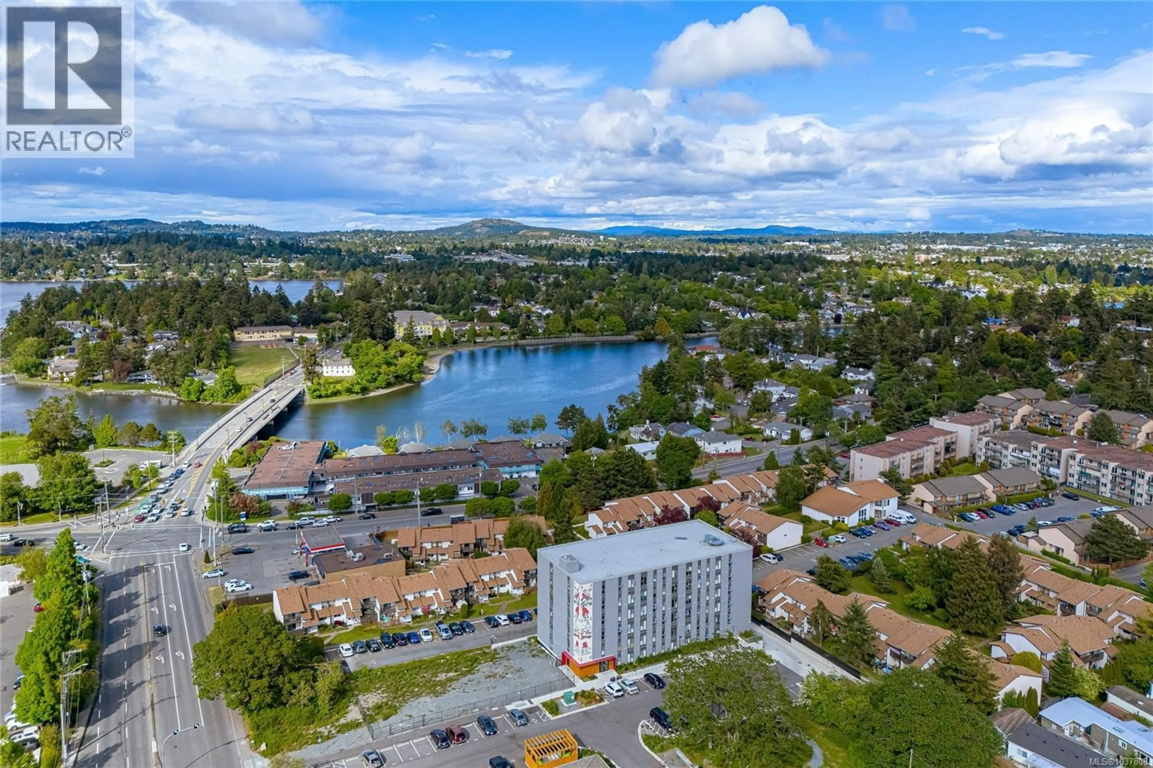 A pic from outside/outdoor area/front of a property/back of a property/a pic from drone, water/lake/river/ocean view for 24 - 1506 ADMIRALS ROAD, View Royal British Columbia V9A7B1