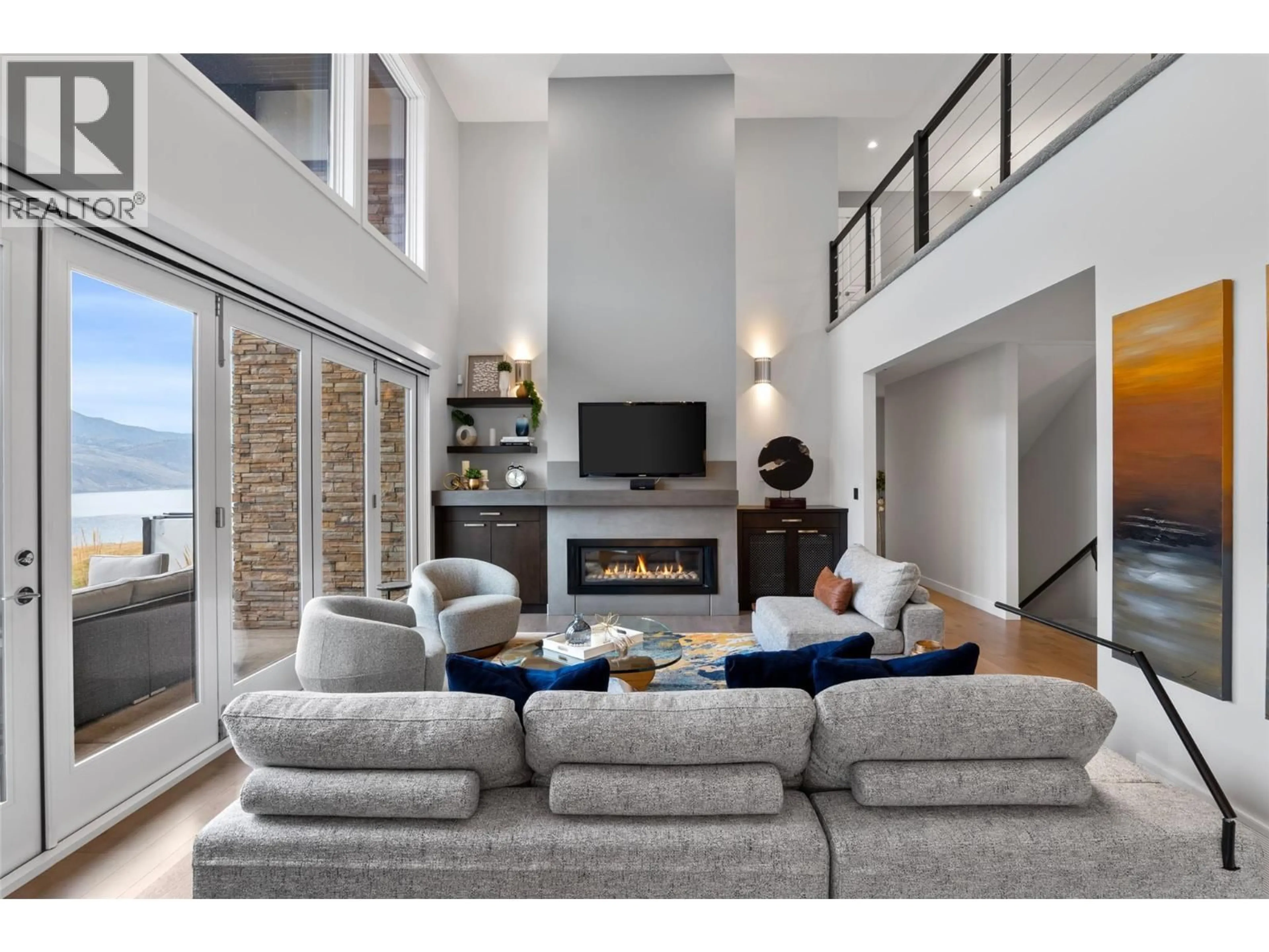 Living room with furniture, unknown for 229 HOLLOWAY DRIVE, Kamloops British Columbia V1S0B3