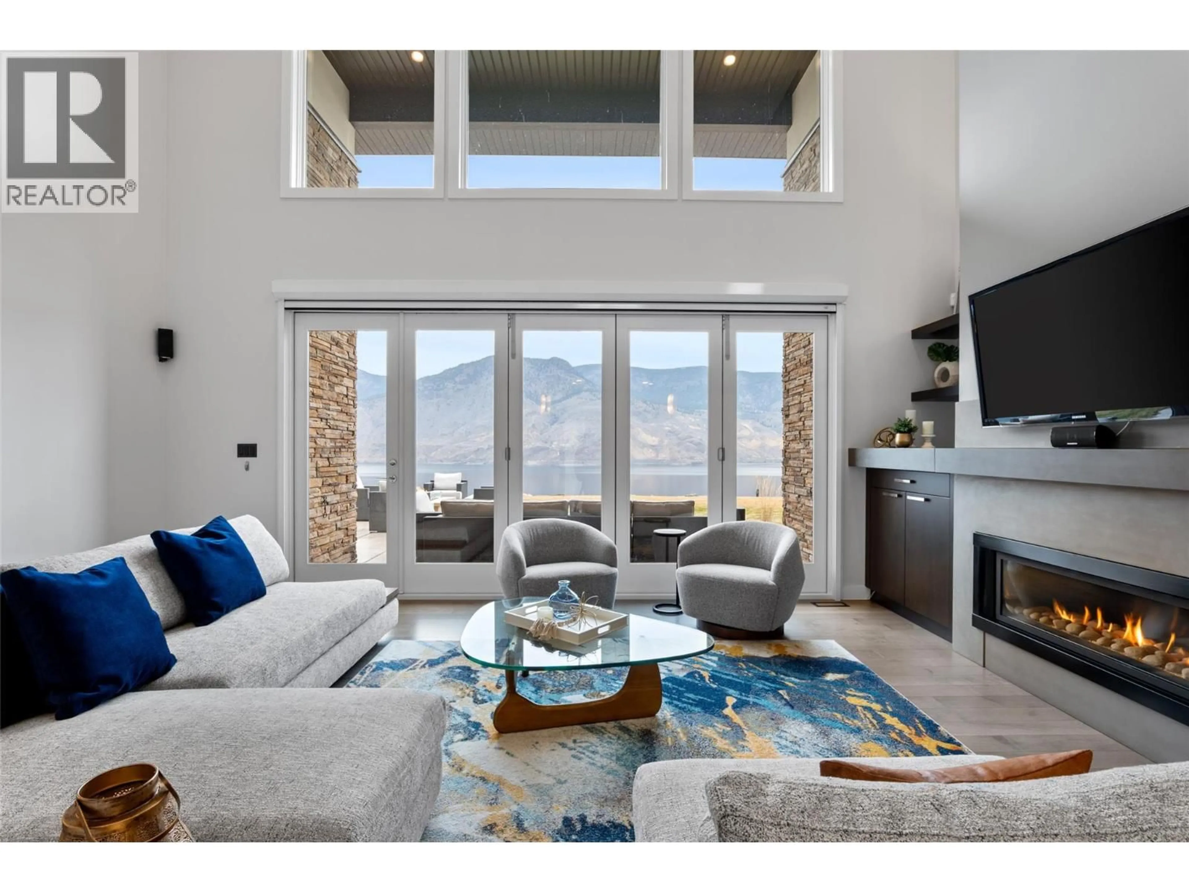 Living room with furniture, unknown for 229 HOLLOWAY DRIVE, Kamloops British Columbia V1S0B3