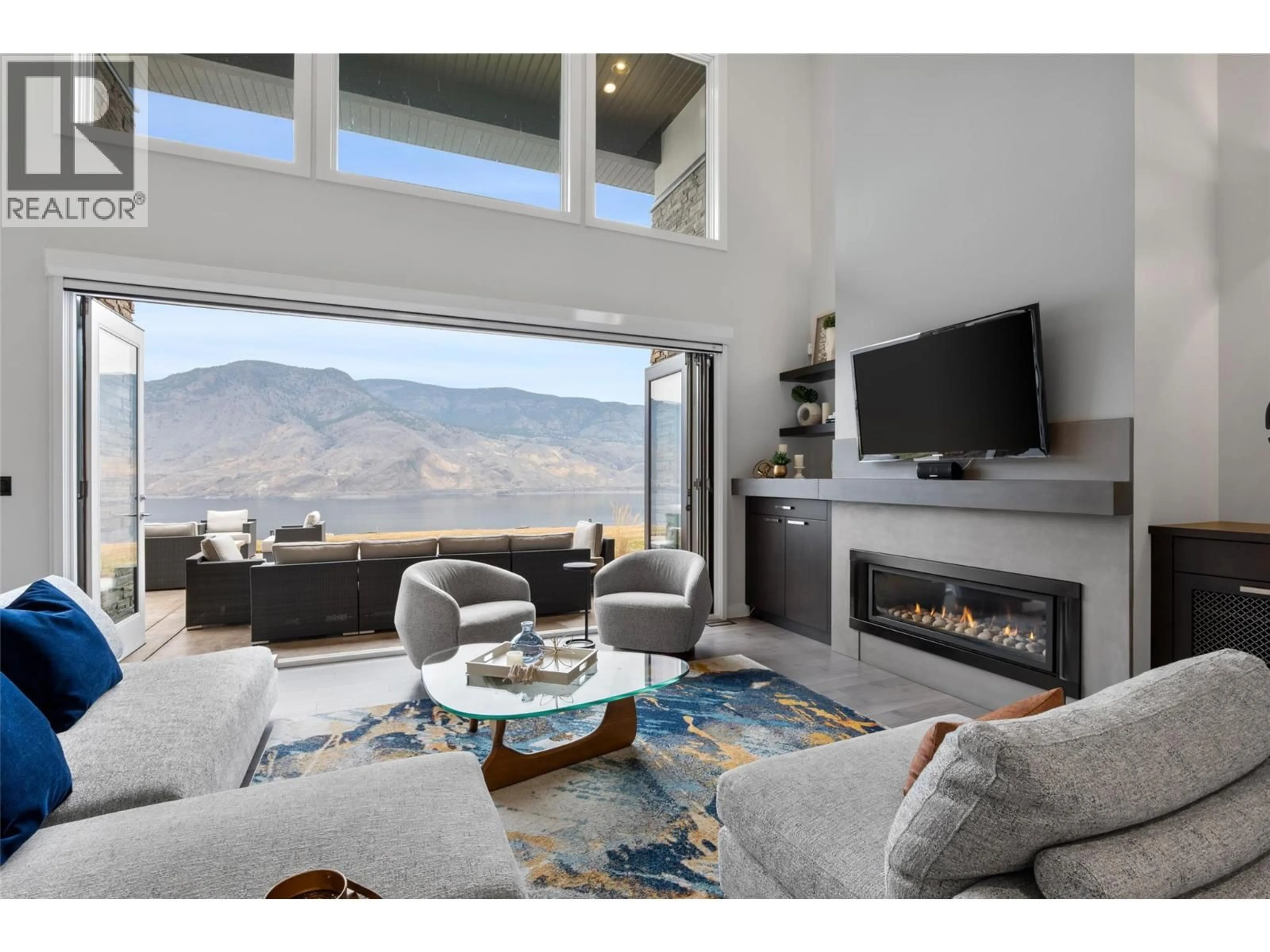 Living room with furniture, unknown for 229 HOLLOWAY DRIVE, Kamloops British Columbia V1S0B3