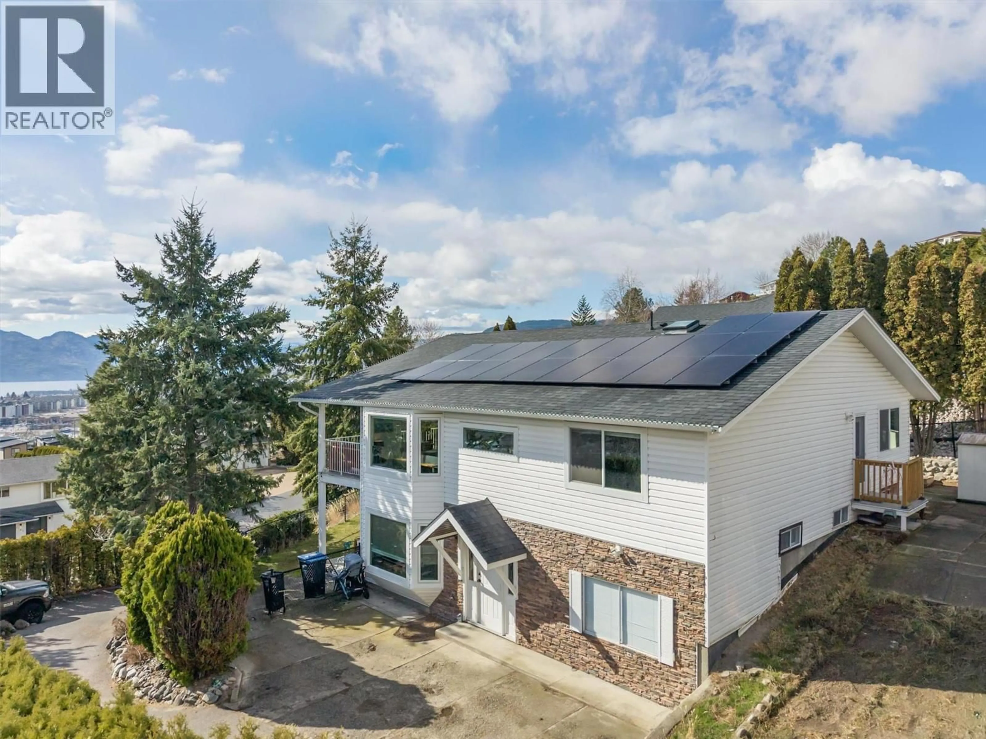 A pic from outside/outdoor area/front of a property/back of a property/a pic from drone, building for 2160 SHAMROCK DRIVE, West Kelowna British Columbia V4T1T9