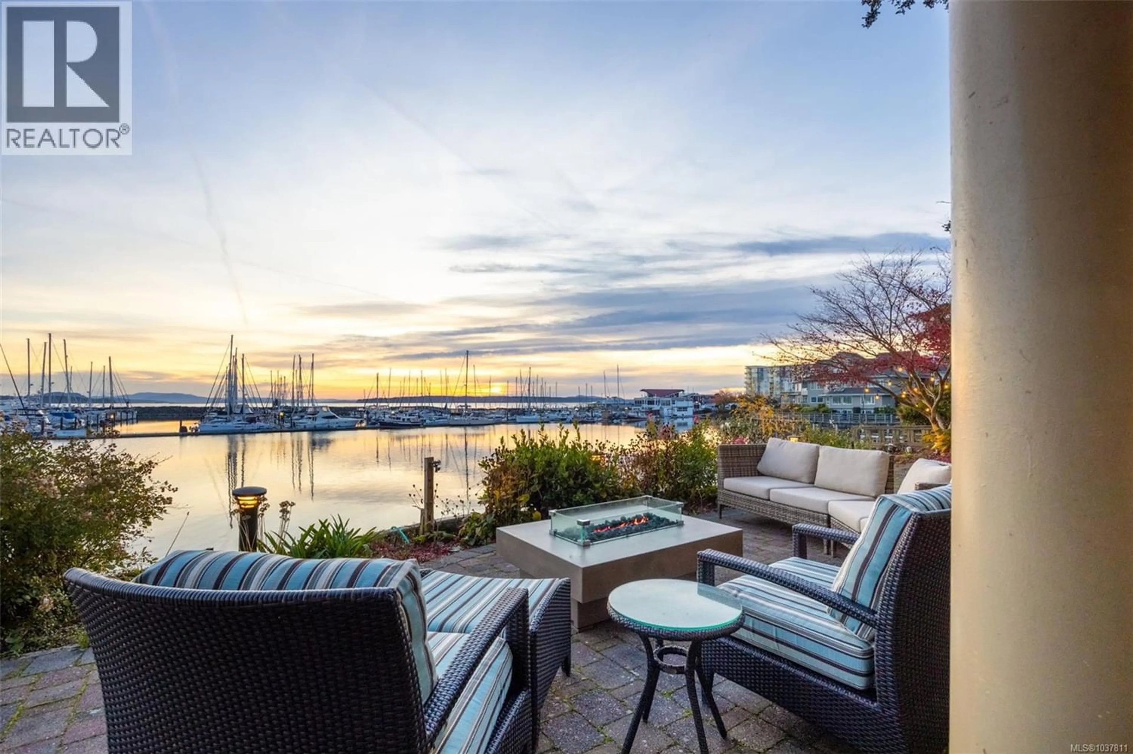 Patio, water/lake/river/ocean view for 101 - 9949 THIRD STREET, Sidney British Columbia V8L3B1