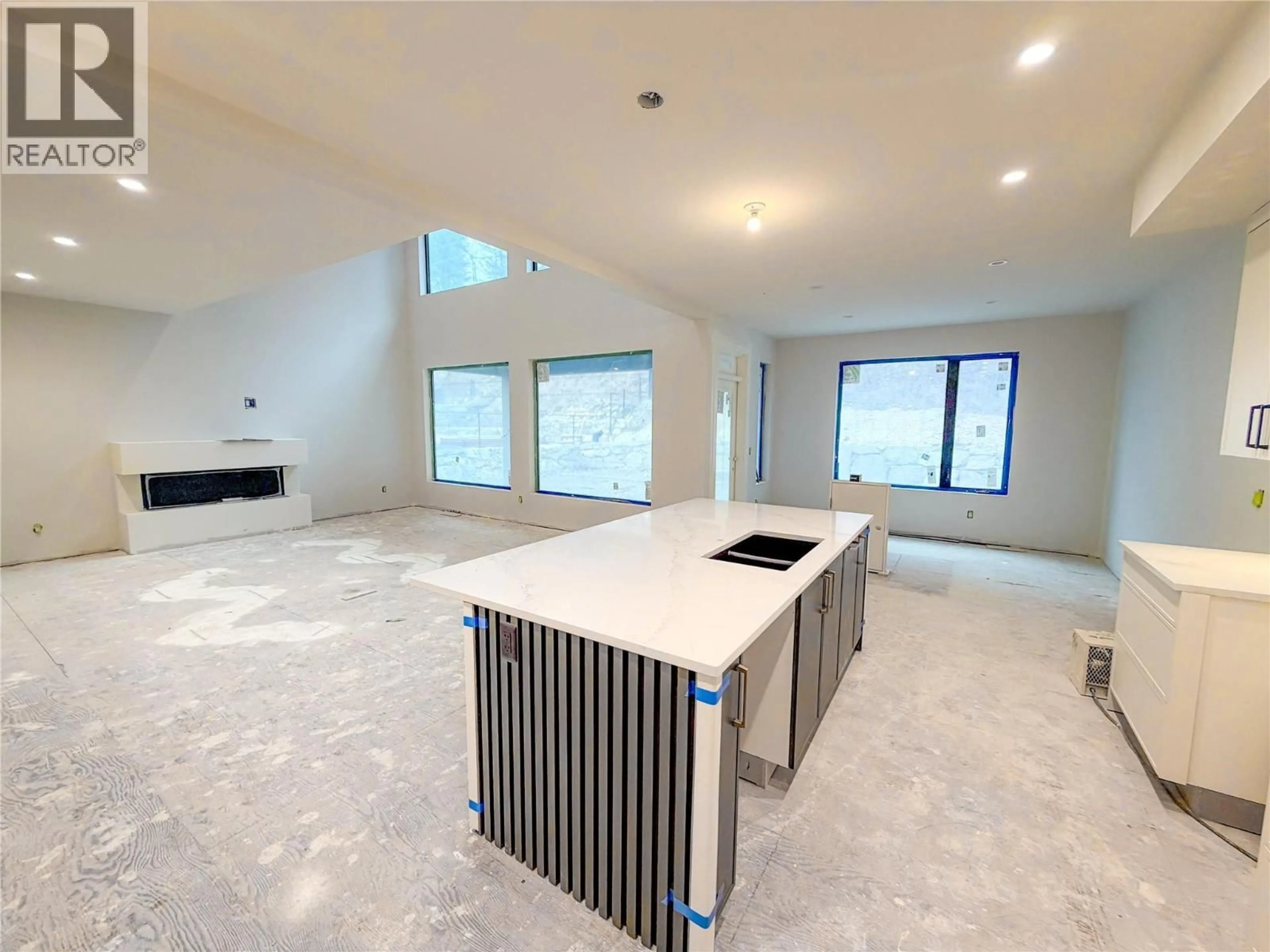 Open concept kitchen, unknown for 1531 OLIVE POND PLACE, Kelowna British Columbia V1V2C6