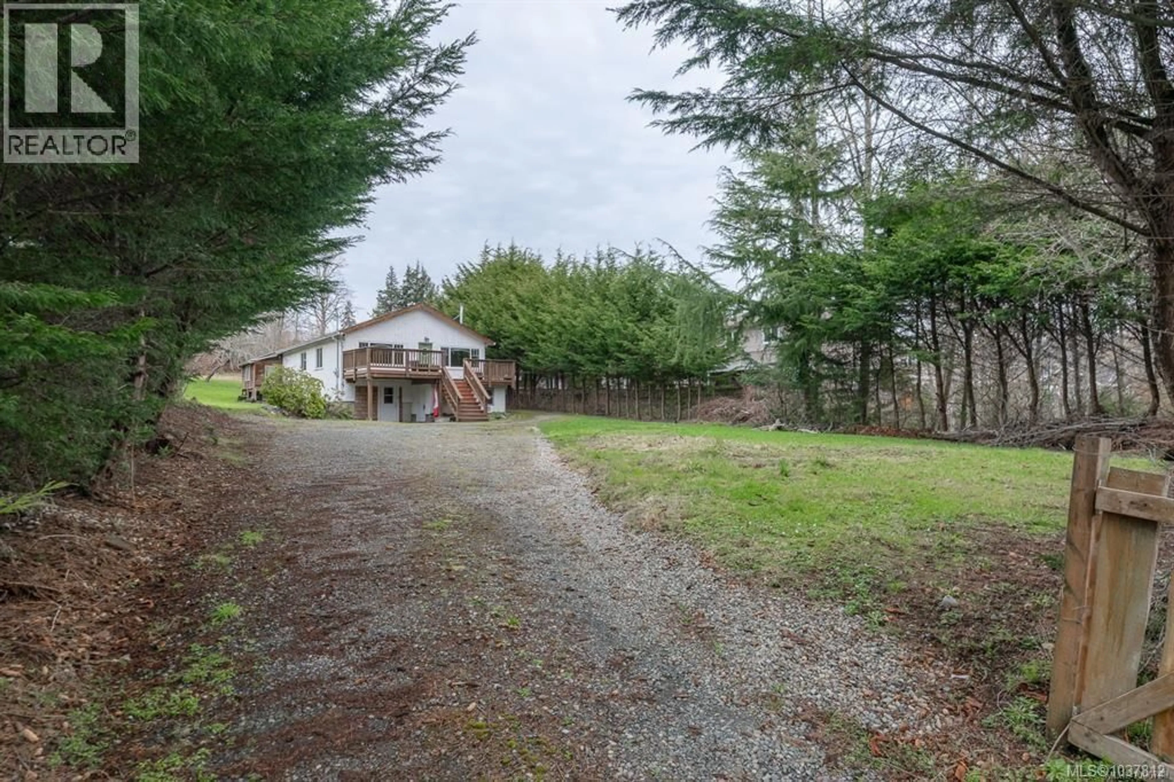 A pic from outside/outdoor area/front of a property/back of a property/a pic from drone, unknown for 6820 GRANT ROAD WEST, Sooke British Columbia V9Z0L7