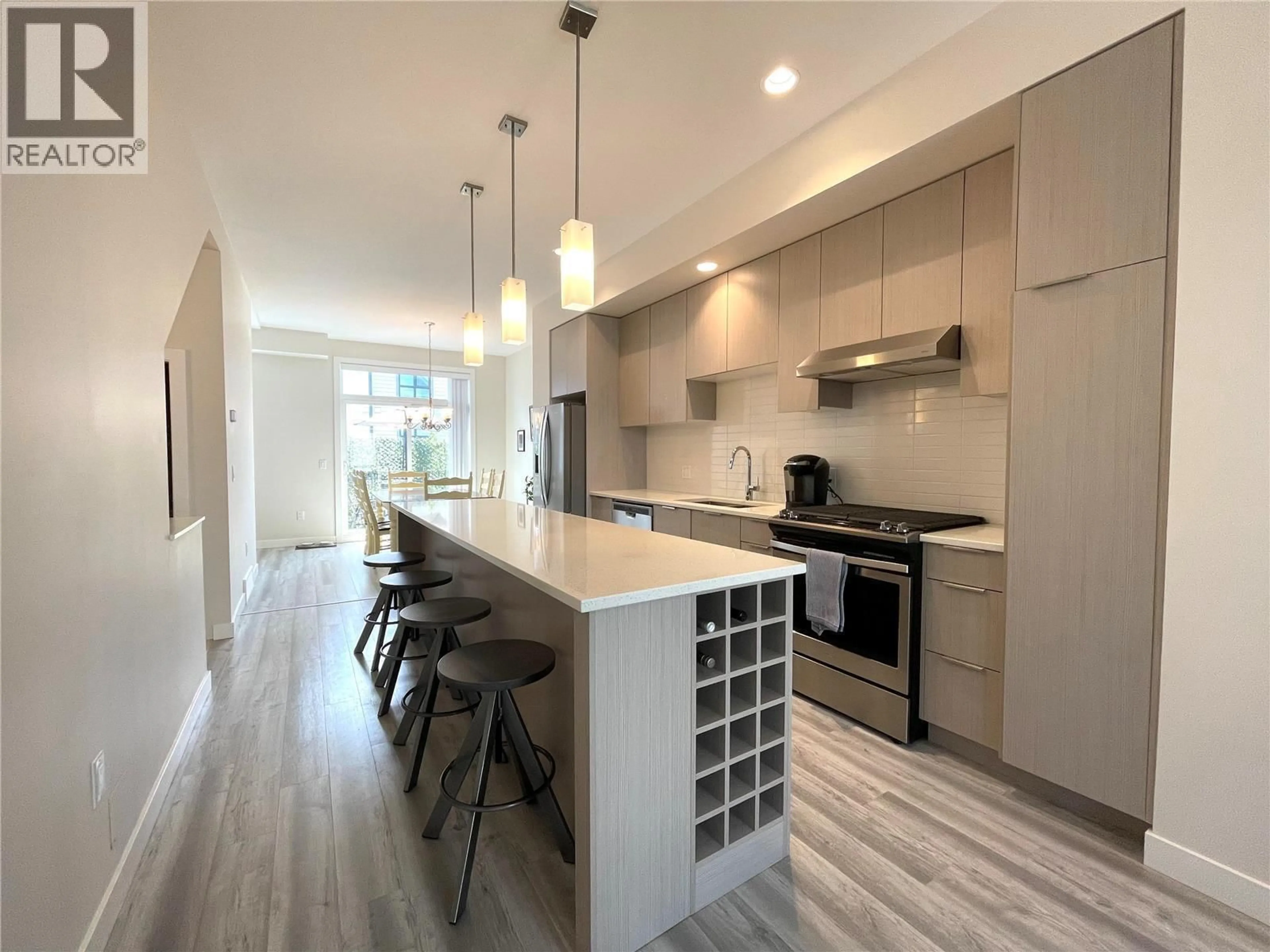 Open concept kitchen, unknown for 62 - 170 CELANO CRESCENT, Kelowna British Columbia V1V0B6