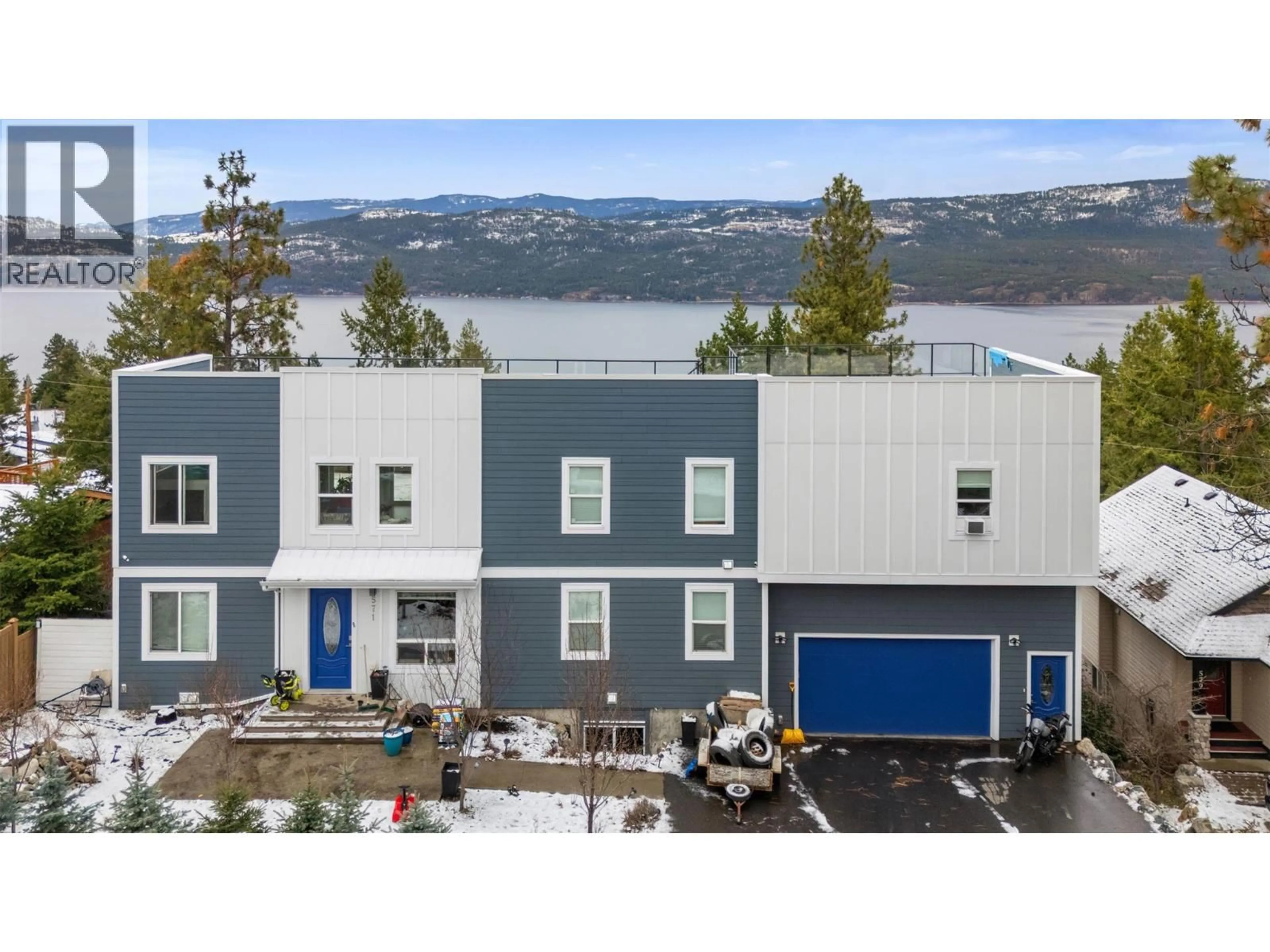 Home with vinyl exterior material, water/lake/river/ocean view for 571 MOUNTAIN DRIVE, Vernon British Columbia V1H2B7