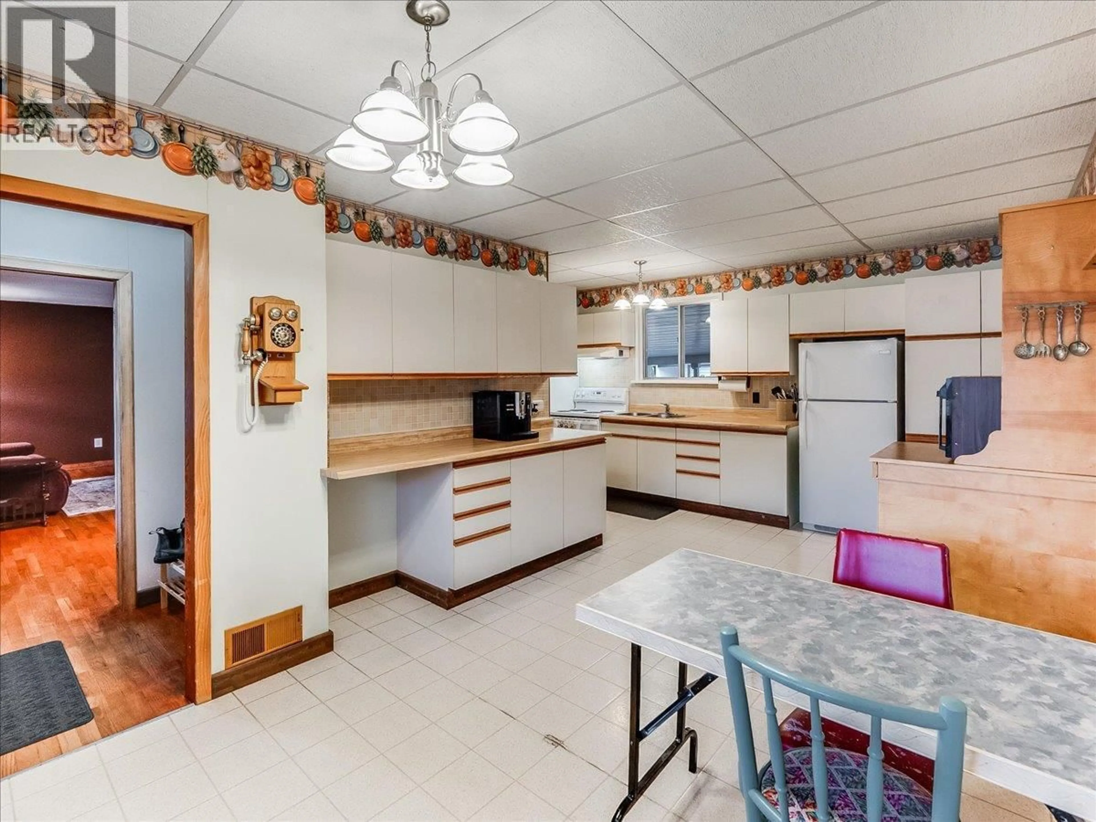 Unknown for 740 10TH AVENUE, Montrose British Columbia V0G1P0